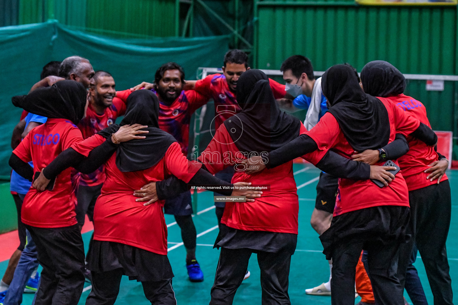 Final of 6th Office Company Badmintion Championship held in Male', Maldives Photos: Nausham Waheed / Images.mv