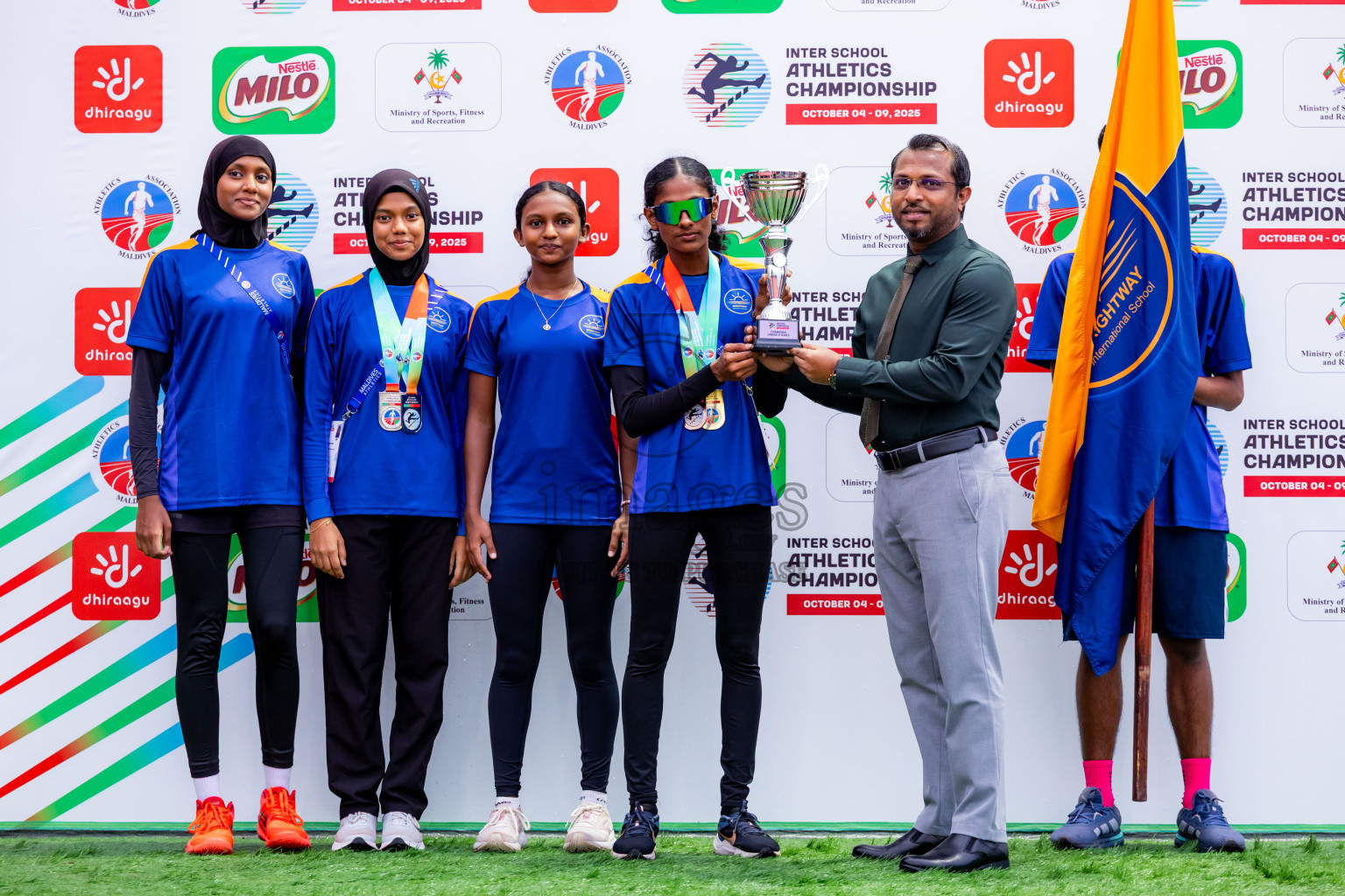 Day 6 of Inter-school Athletics Championship 2025 held in Ekuveni Synthetic Track, Male', Maldives on Sunday, 12th October 2025. Photos by: Nausham Waheed / Images.mv