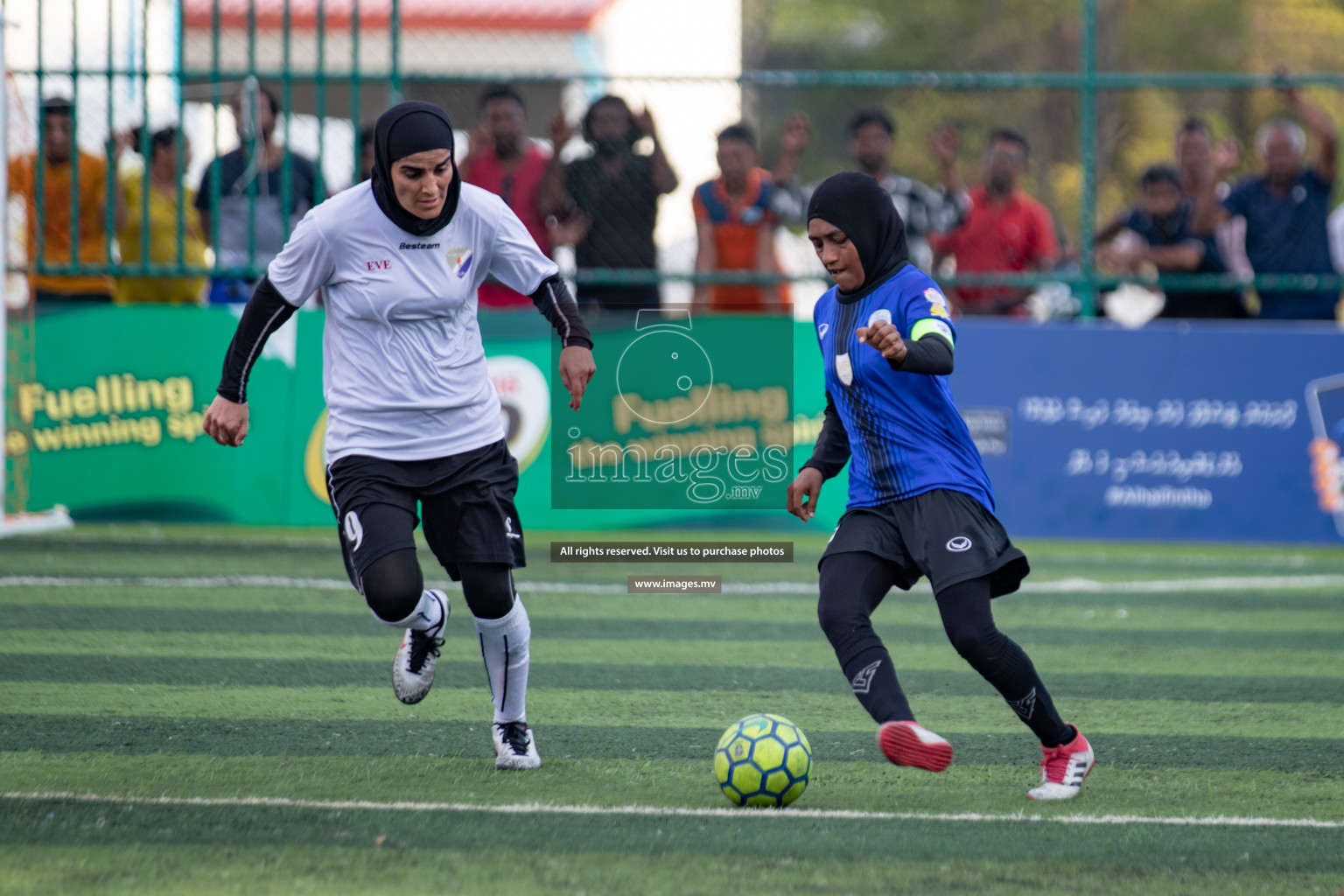 Maldives Ports Limited vs Dhivehi Sifainge Club in the semi finals of 18/30 Women's Futsal Fiesta 2019 on 27th April 2019, held in Hulhumale Photos: Hassan Simah / images.mv