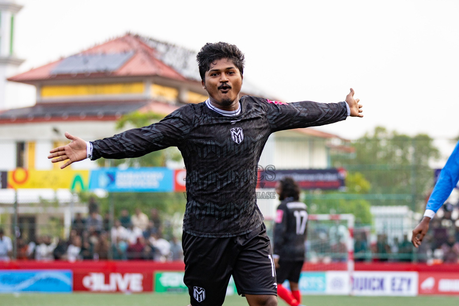 Dh Bandidhoo vs Dh. Maaenboodhoo in Day 13 of Golden Futsal Challenge 2025 was held on Friday, 17th January 2025, in Hulhumale', Maldives Photos: Hassan Simah / images.mv