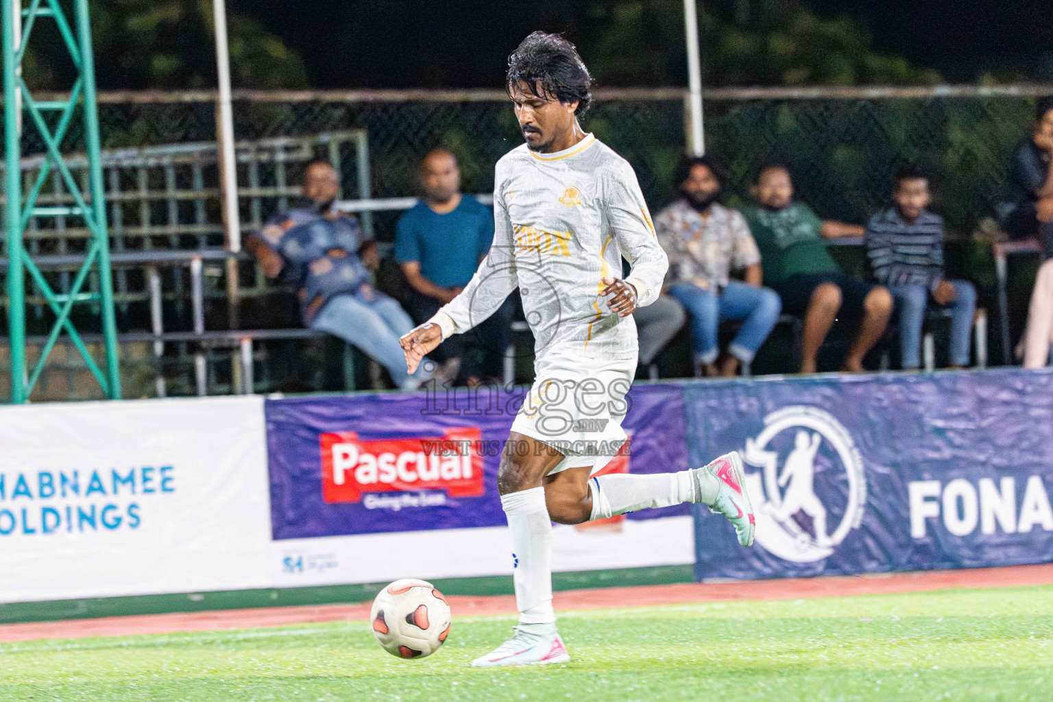 Lecrose VS BGSC in Day 4 - Fonadhoo Youth Futsal Challenge 2025 held in Fonadhoo Futsal Stadium, L. Fonadhoo, Maldives on Wednesday, 29th October 2025 Photos: Arif Rasheed / images.mv