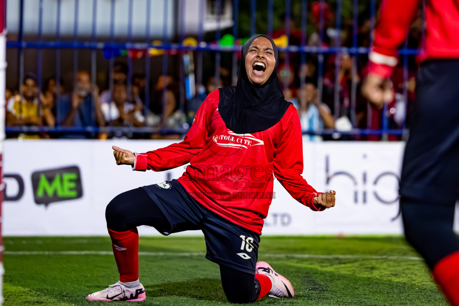 Goidhoo vs Dhonfan in the finals of Better in Baa Futsal Fiesta 2025 woman's division held in B. Eydhafushi, Maldives on Monday, 17th November 2025. Photos: Nausham Waheed / images.mv