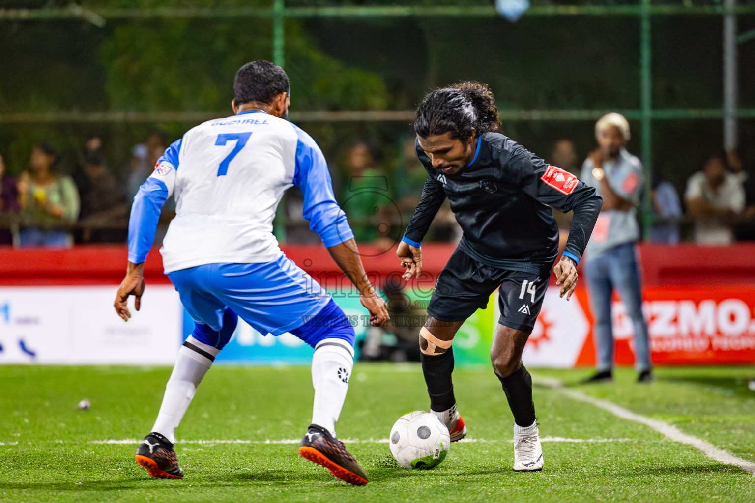 N Kendhikulhudhoo vs R Alifushi on Day 35 of Golden Futsal Challenge 2024 was held on Tuesday, 20th February 2024, in Hulhumale', Maldives
Photos: Mohamed Mahfooz Moosa, / images.mv