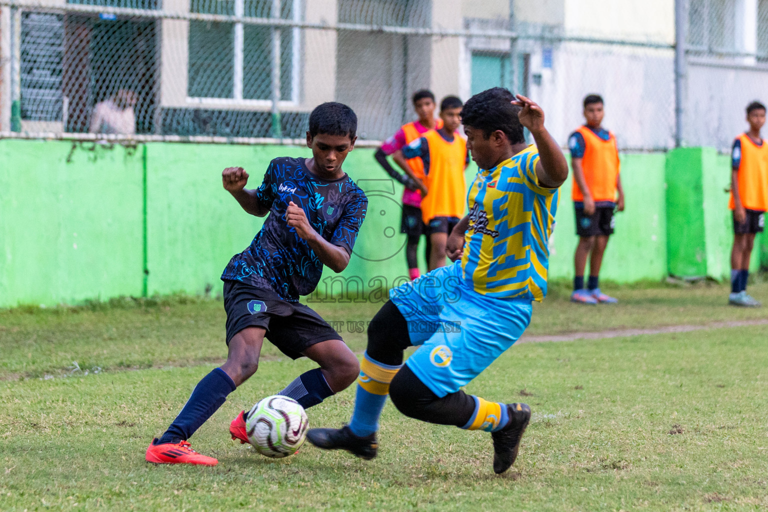 Club Valencia vs Super United Sports (U14) in Day 9 of Dhivehi Youth League 2024 held at Henveiru Stadium on Saturday, 14th December 2024. Photos: Mohamed Mahfooz Moosa / Images.mv