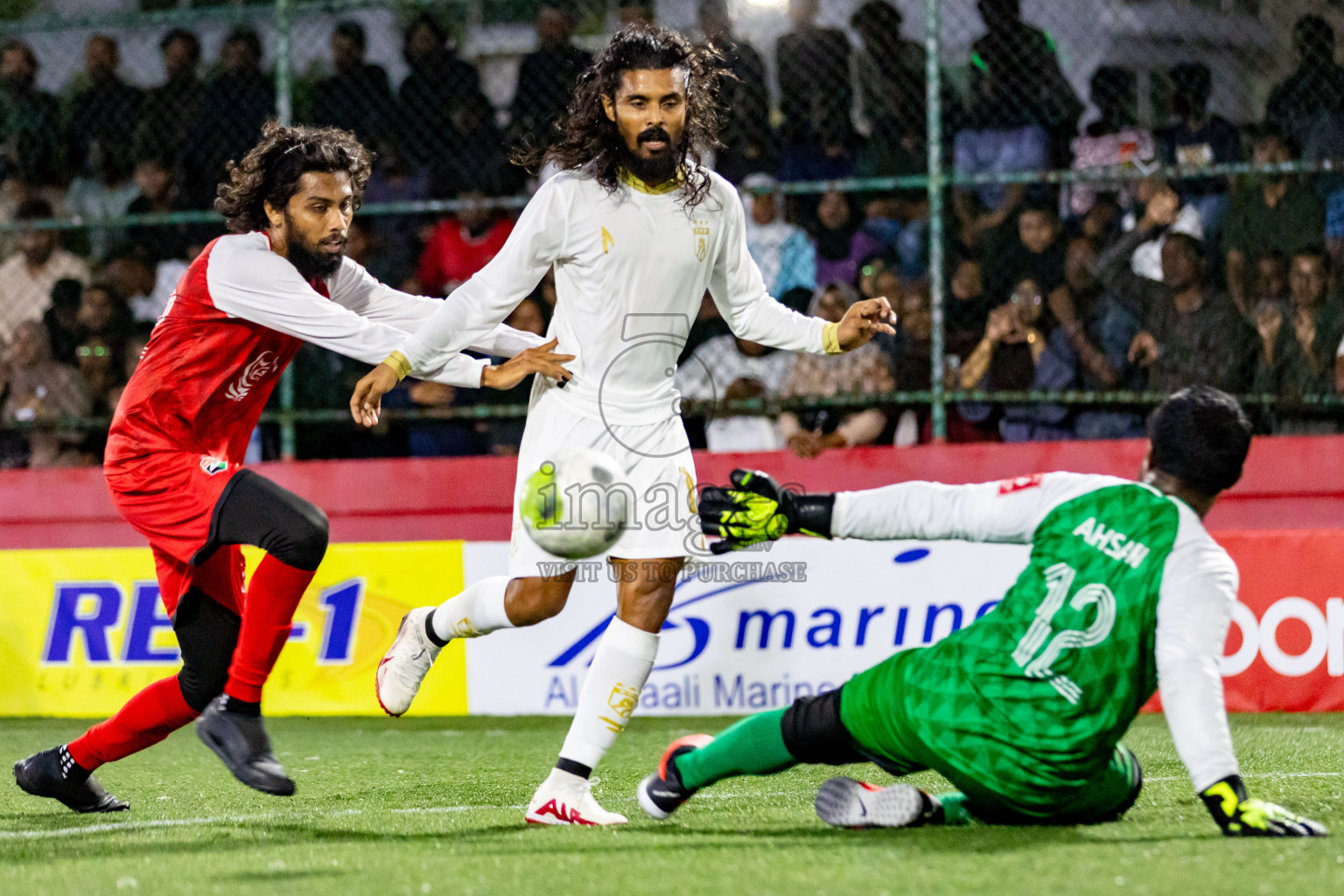 Th. Madifushi  VS  Th. Thimarafushi in Day 11 of Golden Futsal Challenge 2024 was held on Thursday, 25th January 2024, in Hulhumale', Maldives
Photos: Nausham Waheed / images.mv