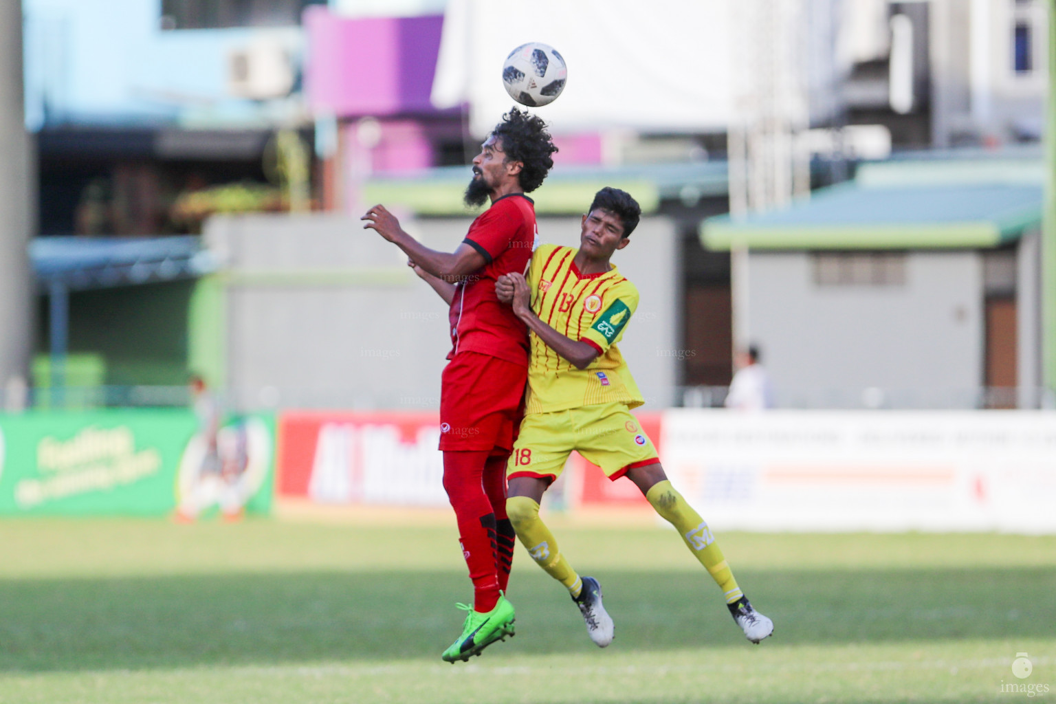 TC Sports Club vs Victory Sports Club in Dhiraagu Dhivehi Premier League 2018 in Male, Maldives, Monday  October 22, 2018. (Images.mv Photo/Suadh Abdul Sattar)