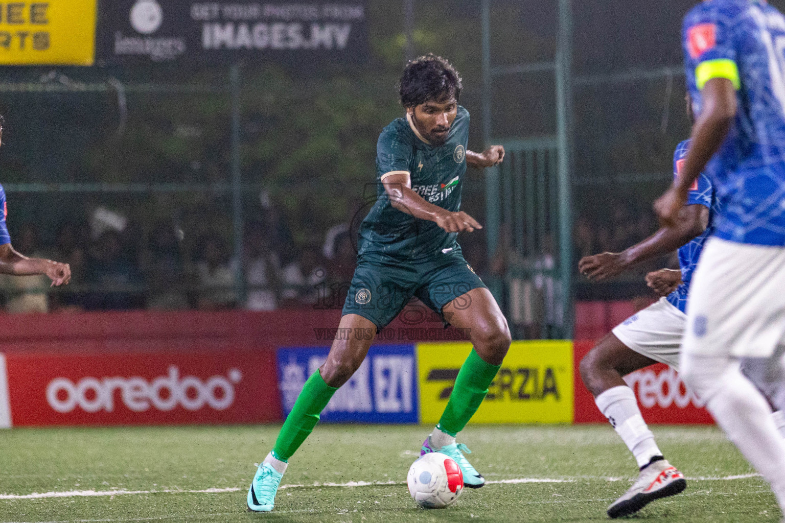 HDh Neykurendhoo vs HDh Naivaadhoo in Golden Futsal Challenge 2024 was held on Tuesday, 16th January 2024, in Hulhumale', Maldives
Photos: Ismail Thoriq / images.mv