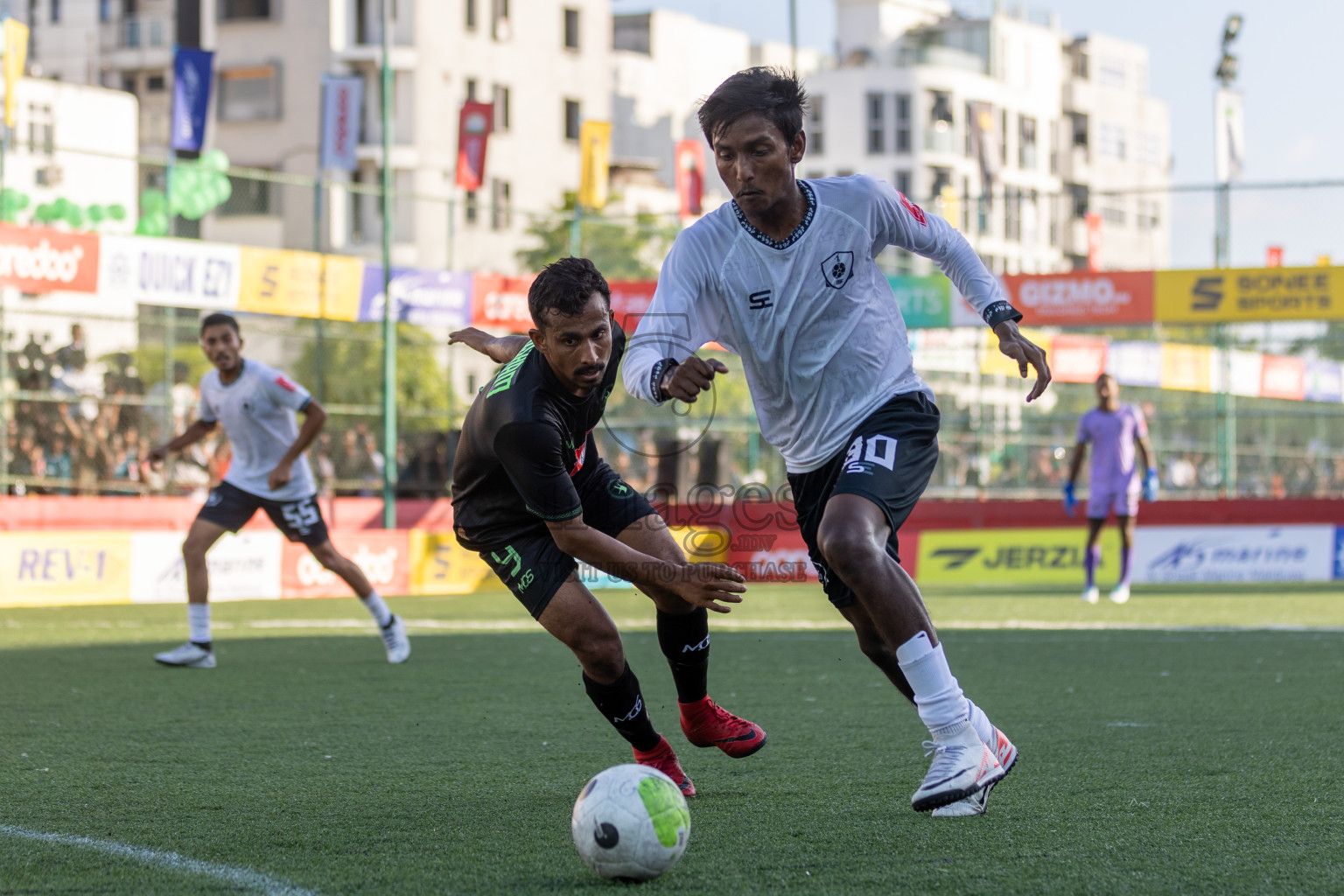 R Maduvvari vs R Dhuvaafaru in Day 5 of Golden Futsal Challenge 2024 was held on Friday, 19th January 2024, in Hulhumale', Maldives Photos: Mohamed Mahfooz Moosa / images.mv