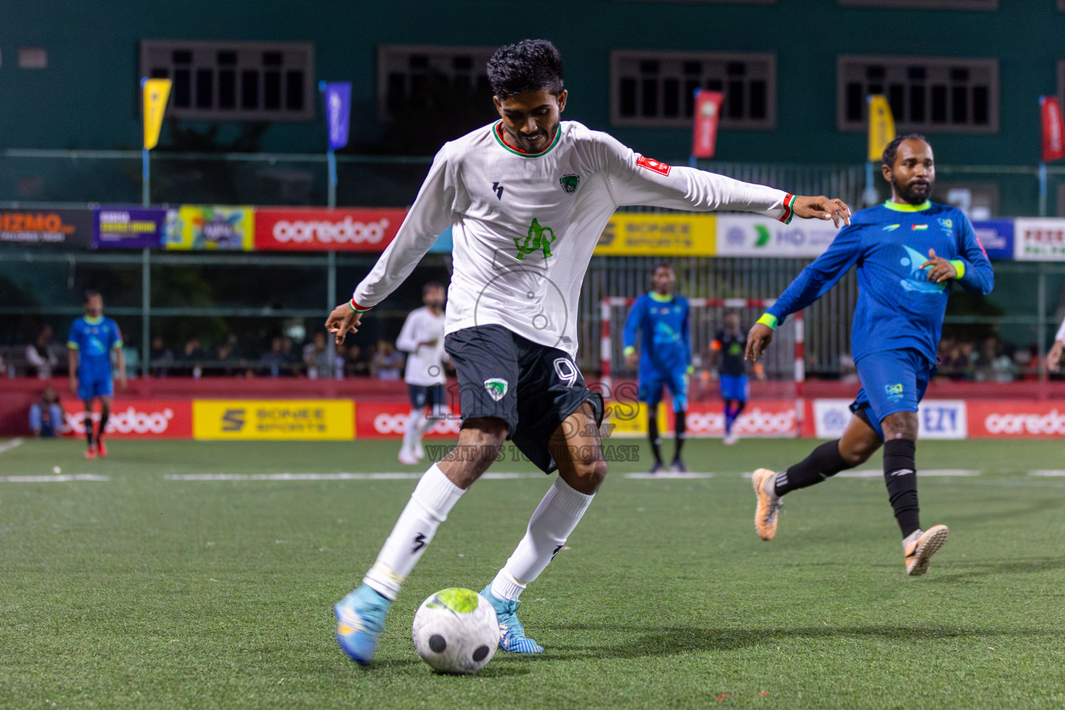 H.Dh Makunudhoo vs H.Dh Finey in Day 6 of Golden Futsal Challenge 2024 was held on Saturday, 20th January 2024, in Hulhumale', Maldives Photos: Mohamed Mahfooz Moosa / images.mv