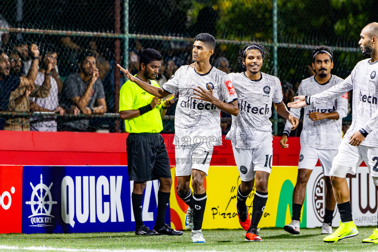 GDh Madaveli VS GDh Thinadhoo in Day 7 of Golden Futsal Challenge 2025 was held on Saturday, 11th January 2025, in Hulhumale', Maldives Photos: Nausham Waheed / images.mv