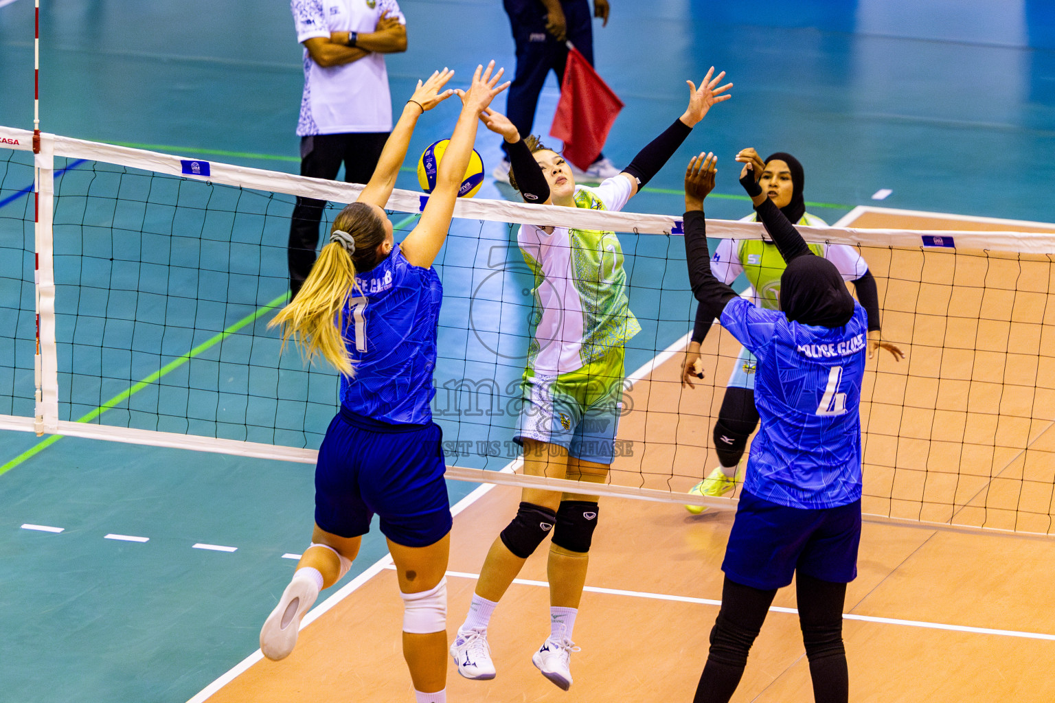 Club WAMCO vs Police Club in Semi Finals of Women's Division of VAM Cup 2025 held in Male', Maldives on Tuesday, 15th April 2025 at Social Center Indoor Hall Photos By: Nausham Waheed / images.mv