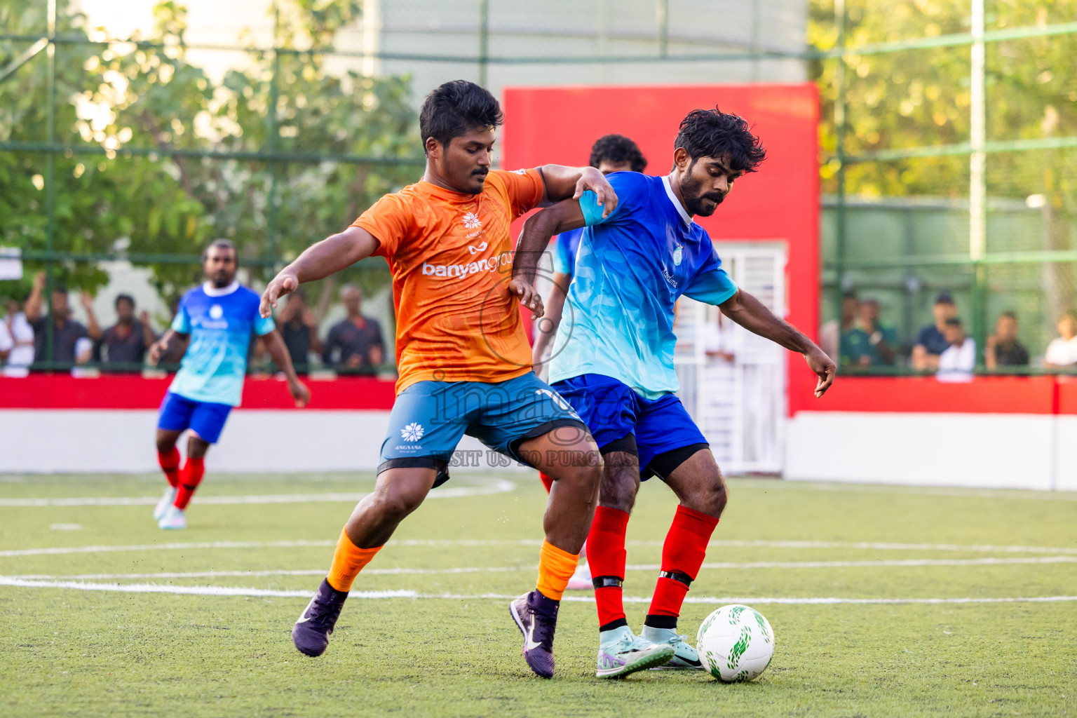 Velavaru vs Kandima in Day 6 of Resort League 2025 (Dhaalu Zone) was held on Tuesday, 20th May 2025 in Niyama Private island, Dhaalu Atoll, Maldives. Photos: Nausham Waheed / images.mv