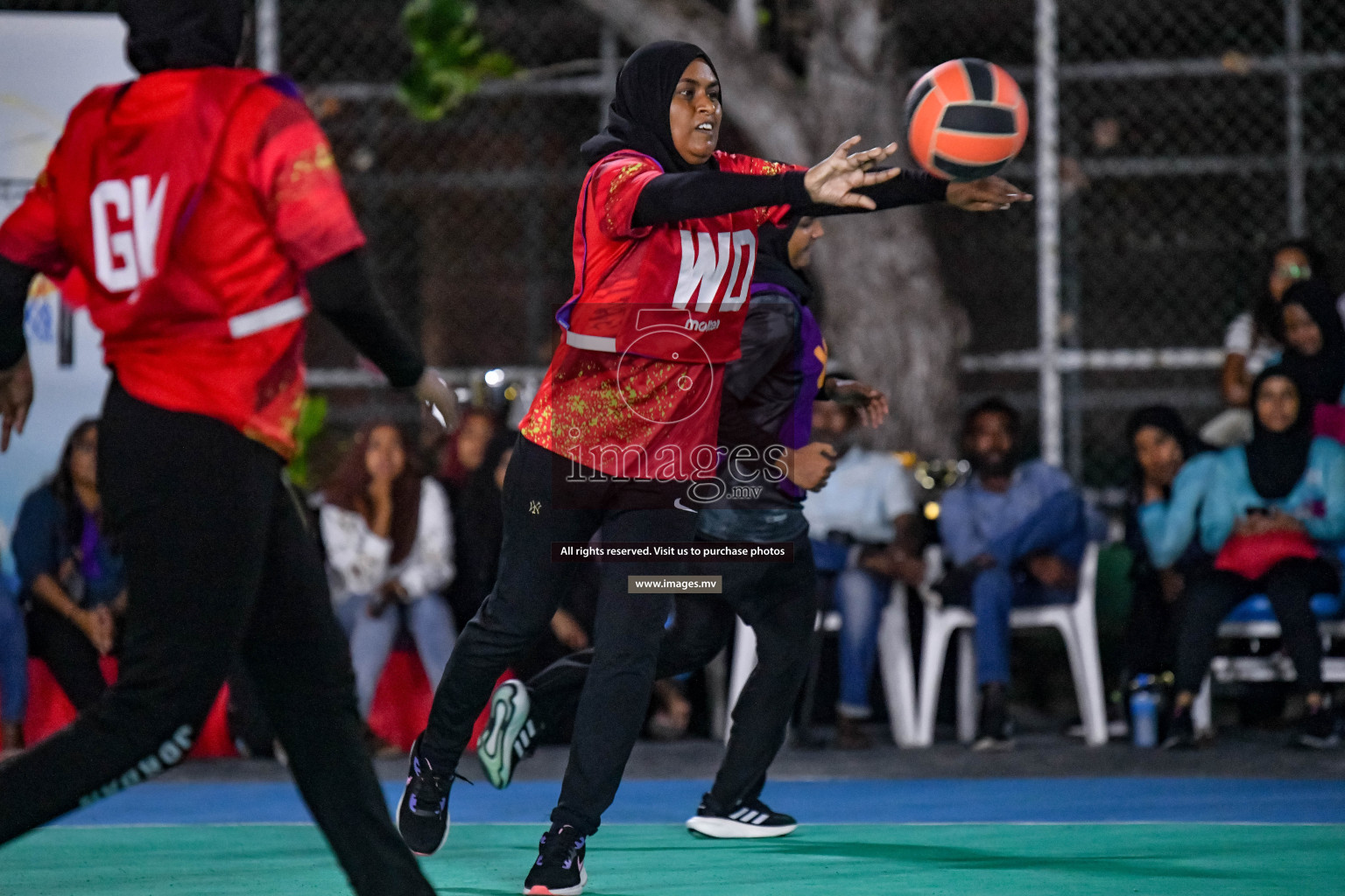 Final of Inter-School Parents Netball Tournament was held in Male', Maldives on 4th December 2022. Photos: Nausham Waheed / images.mv