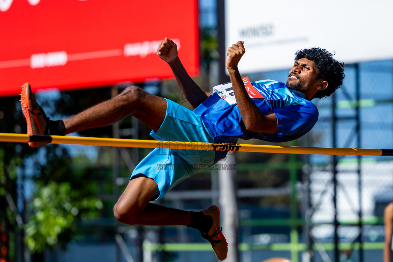 Day 1 of Inter-school Athletics Championship 2025 held in Ekuveni Synthetic Track, Male', Maldives on Monday, 06th October 2025. Photos by: Nausham Waheed / Images.mv