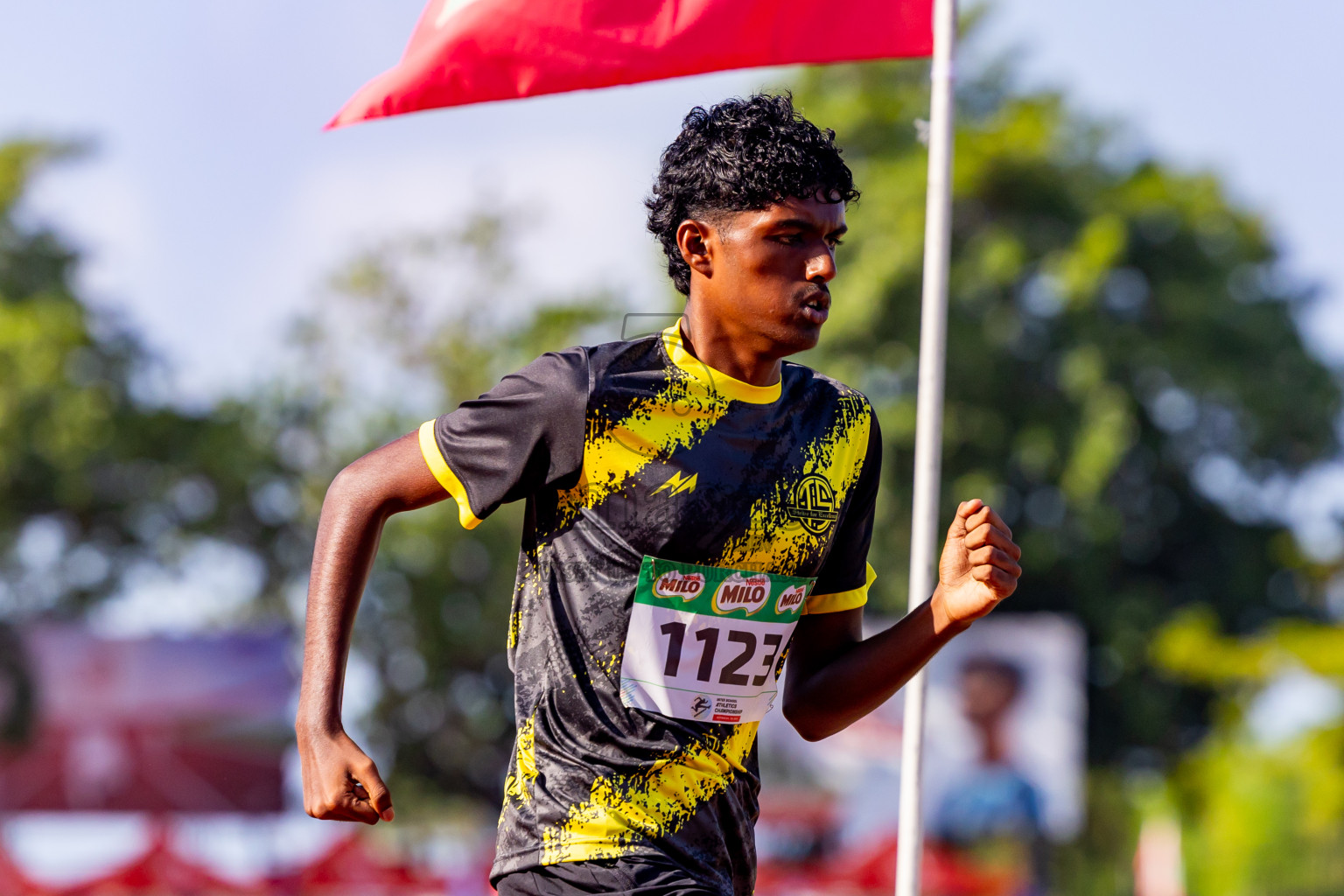 Day 3 of Inter-school Athletics Championship 2025 held in Ekuveni Synthetic Track, Male', Maldives on Wednesday, 08th October 2025. Photos by: Nausham Waheed / Images.mv