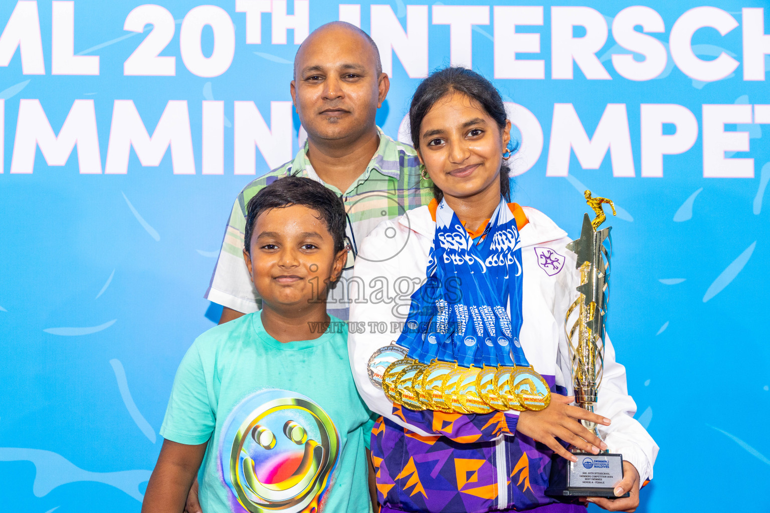 Closing ceremony of BML 20th Inter-School Swimming Competition was held in Hulhumale' Swimming Complex on Saturday, 19th October 2024. 
Photos: Ismail Thoriq