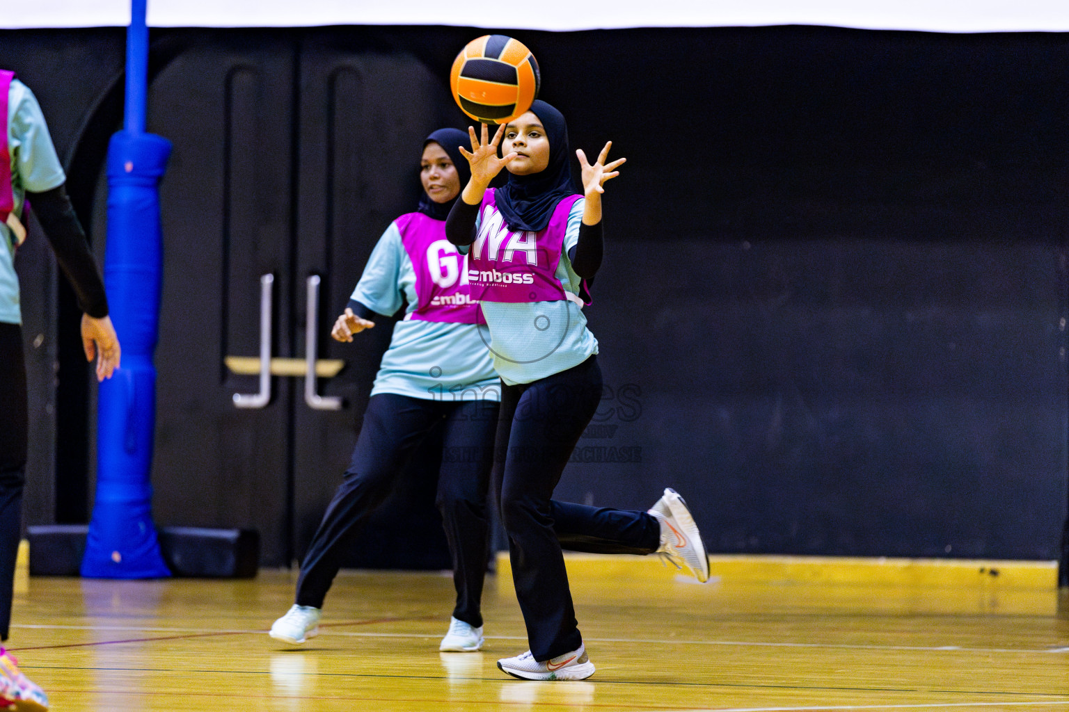 Kulhudhuffushi Youth & Recreation Club vs Club Green StreetDay 2 of 21st National Netball Tournament was held in Social Canter at Male', Maldives on Friday, 18th May 2024. Photos: Nausham Waheed / images.mv