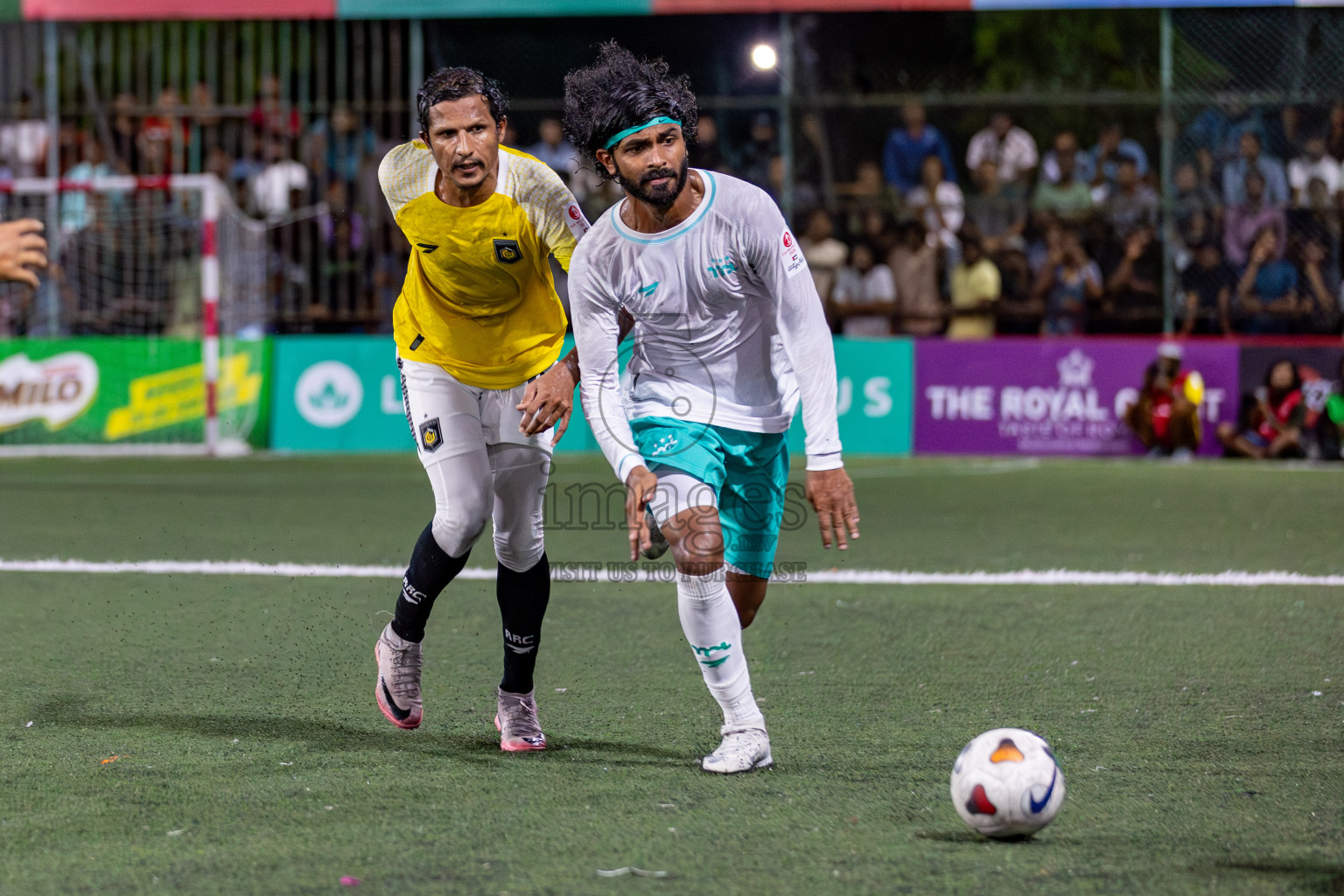 RRC vs MPL in the Semi Finals of Club Maldives Cup 2024 held in Rehendi Futsal Ground, Hulhumale', Maldives on Monday, 14th October 2024. Photos: Hassan Simah / images.mv