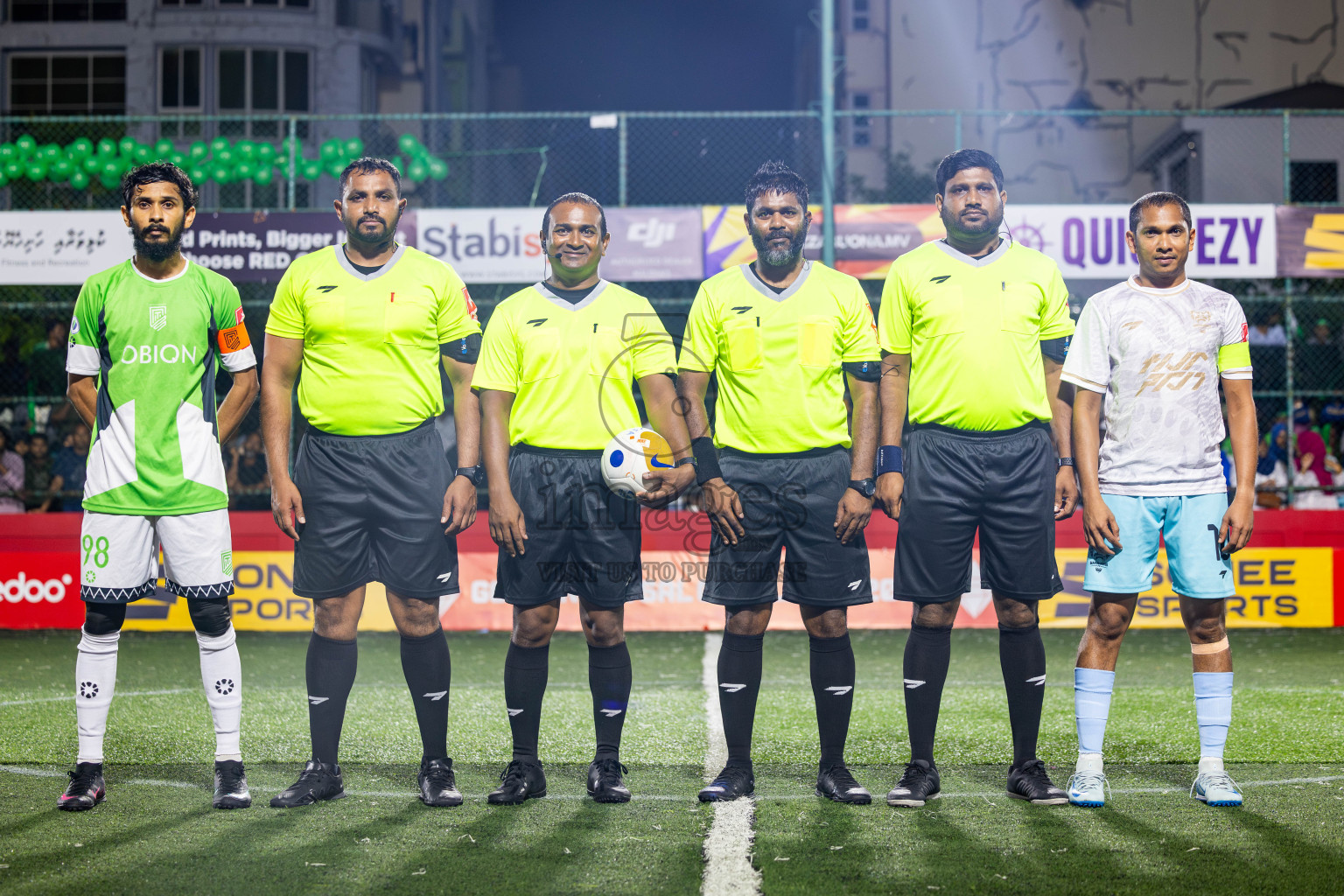 HDh Naivaadhoo vs HDh Makunudhoo in Atoll Round Semi-Final on Day 23 of Golden Futsal Challenge 2025 was held on Monday , 27th January 2025, in Hulhumale', Maldives. Photos: Nausham Waheed / images.mv