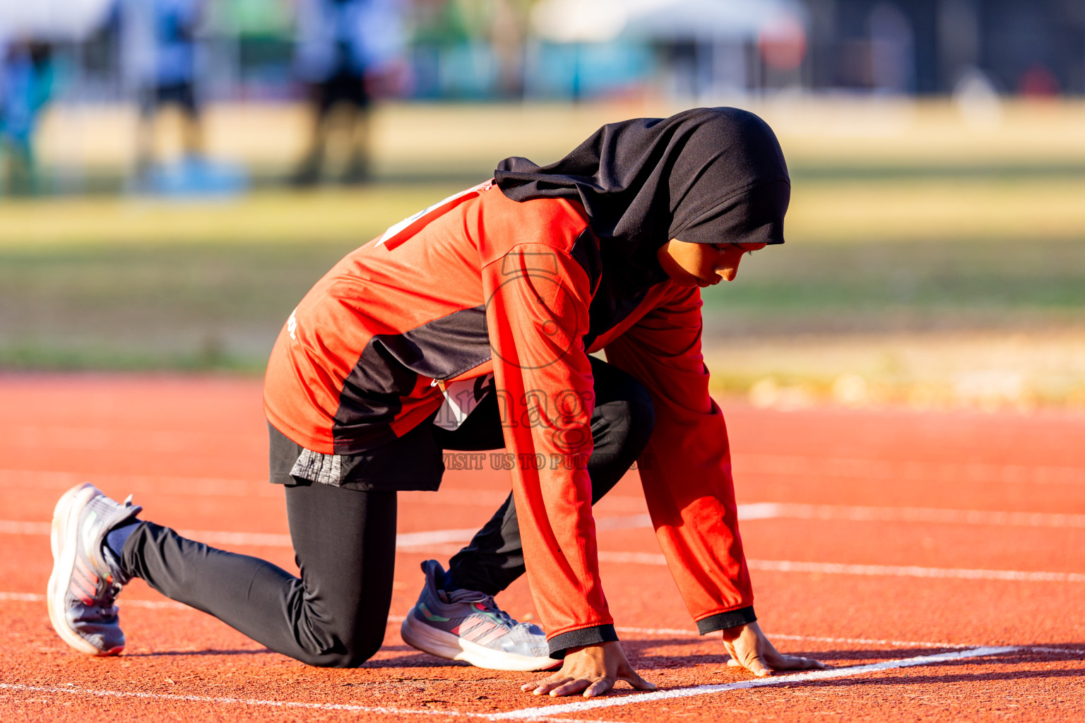 Day 1 of Inter-school Athletics Championship 2025 held in Ekuveni Synthetic Track, Male', Maldives on Monday, 06th October 2025. Photos by: Nausham Waheed / Images.mv