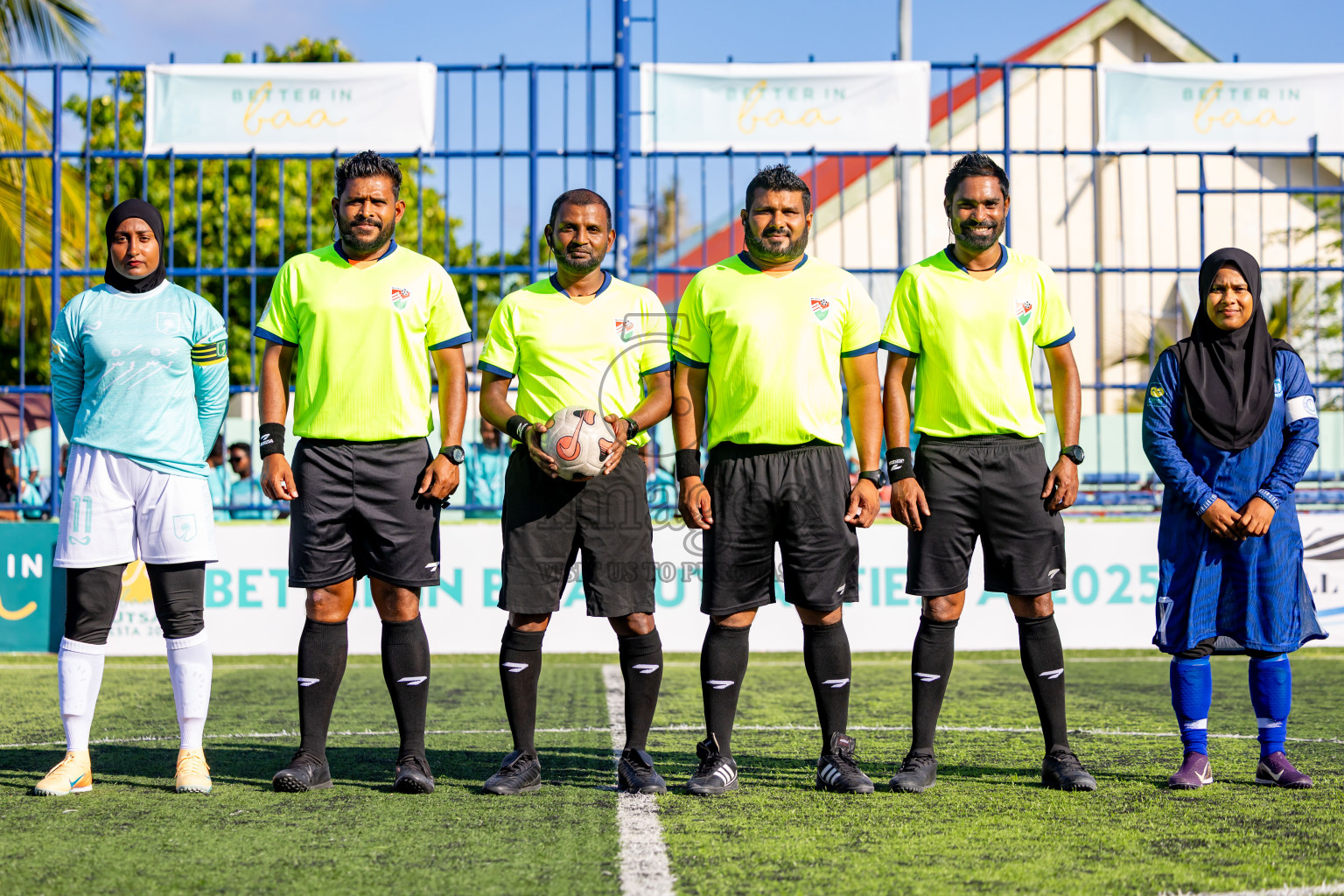 Dhonfanu vs Hithaadhoo in Day 2 of Better in Baa Futsal Fiesta 2025 Woman's division held in B. Eydhafushi, Maldives on Thursday, 6th November 2025. Photos: Nausham Waheed / images.mv