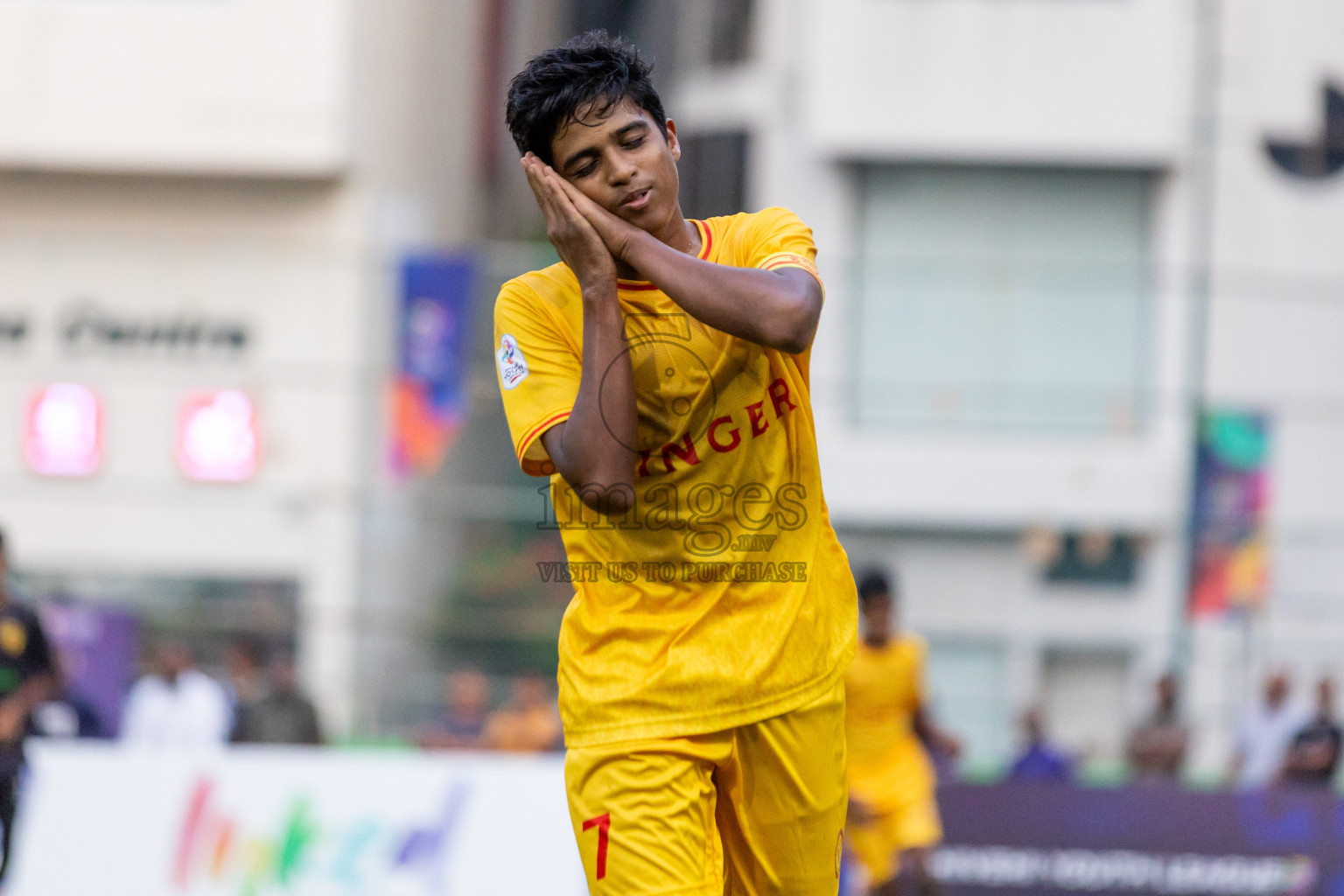 United Victory vs Victory Sports Club  (U14) in Day 5 of Dhivehi Youth League 2024 held at Henveiru Stadium on Friday 29th November 2024. Photos: Shuu Abdul Sattar/ Images.mv