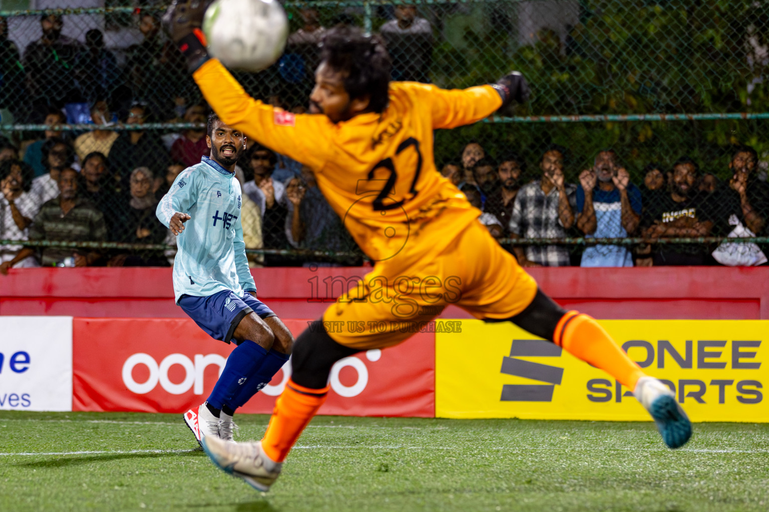 AA. Mathiveri VS ADh. Maamigili in Zone 4 Group Stage Final on Day 38 of Golden Futsal Challenge 2024 which was held on Friday, 23rd February 2024, in Hulhumale', Maldives 
Photos: Hassan Simah/ images.mv