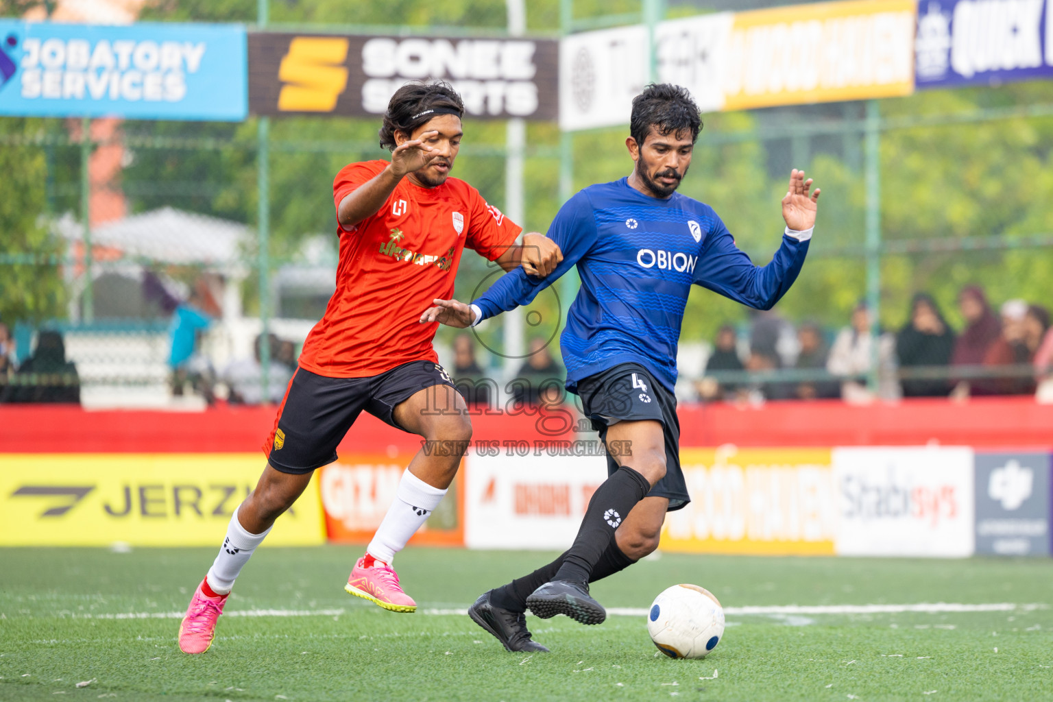 K Gaafaru vs K Himmafushi in Day 15 of Golden Futsal Challenge 2025 was held on Sunday, 19th January 2025, in Hulhumale', Maldives. Photos: Mohamed Mahfooz Moosa / images.mv