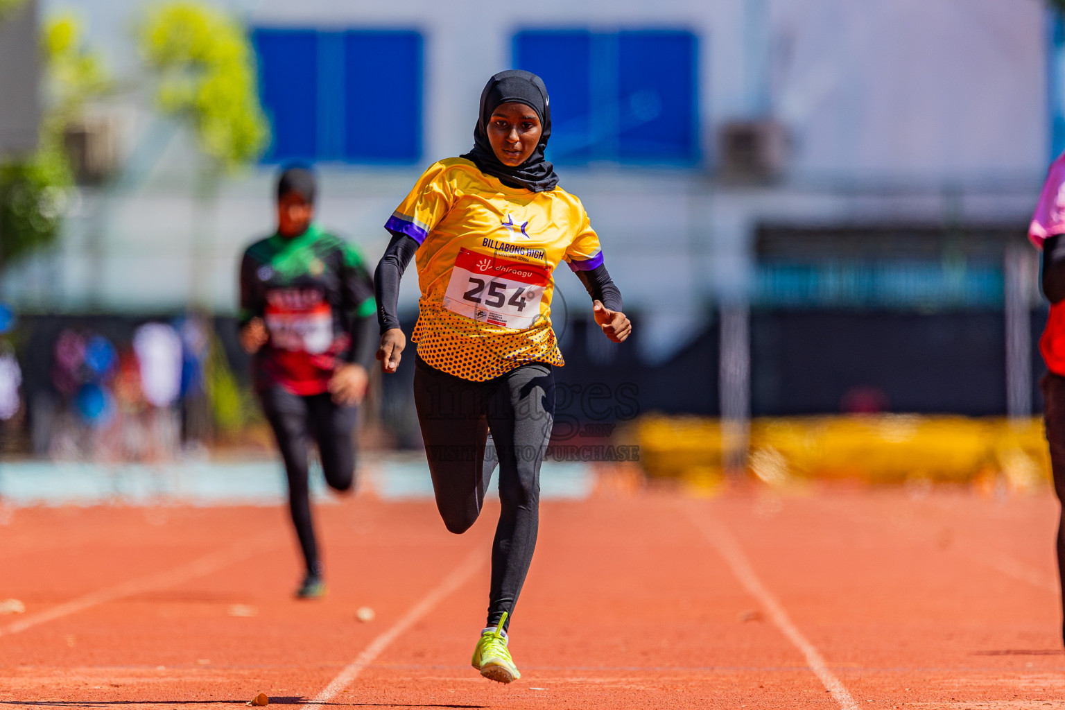 Day 1 of Inter-school Athletics Championship 2025 held in Ekuveni Synthetic Track, Male', Maldives on Monday, 06th October 2025. Photos by: Areef Adam  / Images.mv