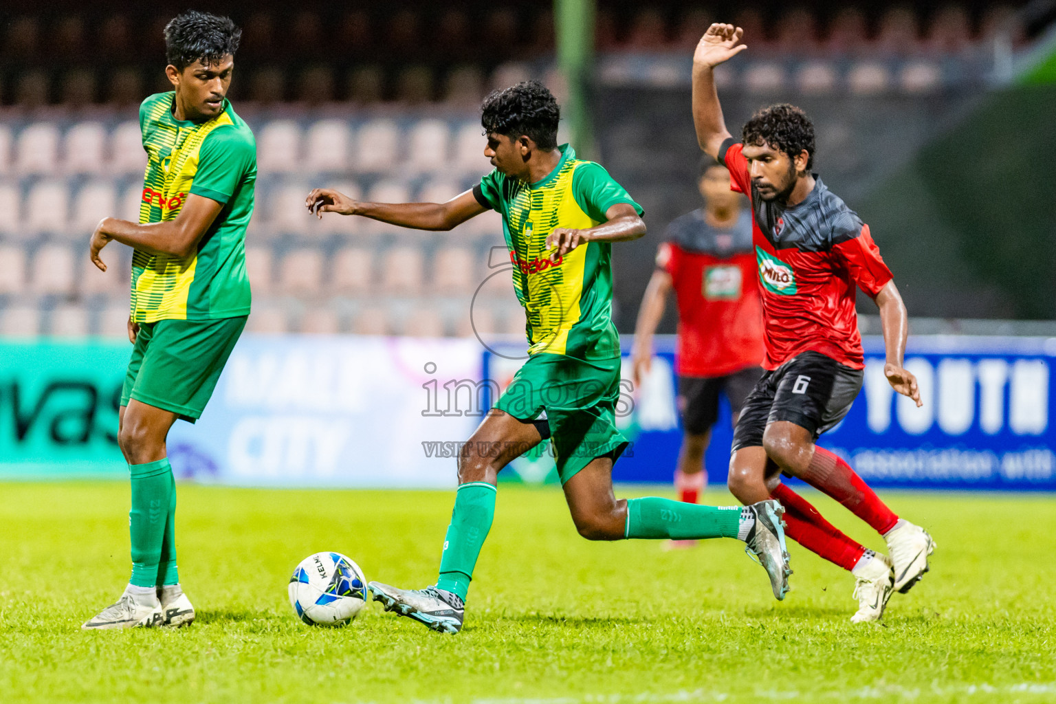 Maziya SRC vs United Victory in Day 7 of Under 19 Youth Championship 2024 was held at National Stadium in Male', Maldives on Monday, 27th June 2024. Photos: Nausham Waheed / images.mv