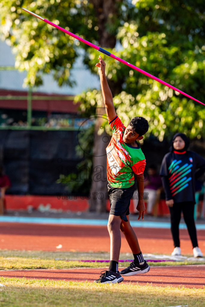 Day 2 of Inter-school Athletics Championship 2025 held in Ekuveni Synthetic Track, Male', Maldives on Tuesday, 07th October 2025. Photos by: Nausham Waheed / Images.mv