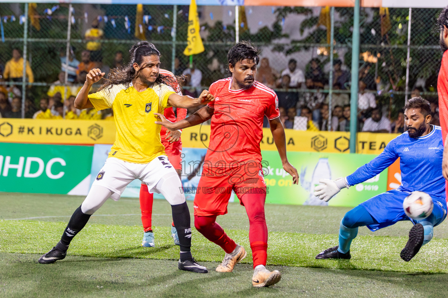 RRC vs Ooredoo in Club Maldives Cup 2024 held in Rehendi Futsal Ground, Hulhumale', Maldives on Saturday, 28th September 2024. Photos: Hassan Simah / images.mv