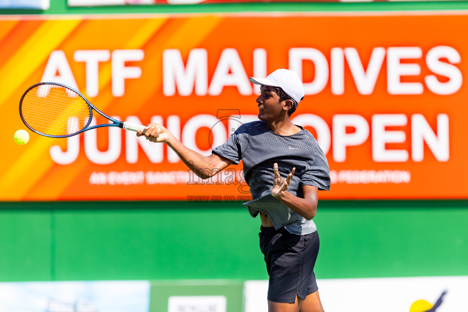 Day 2 of ATF Maldives Junior Open Tennis was held in Male' Tennis Court, Male', Maldives on Tuesday, 10th December 2024. Photos: Nausham Waheed / images.mv