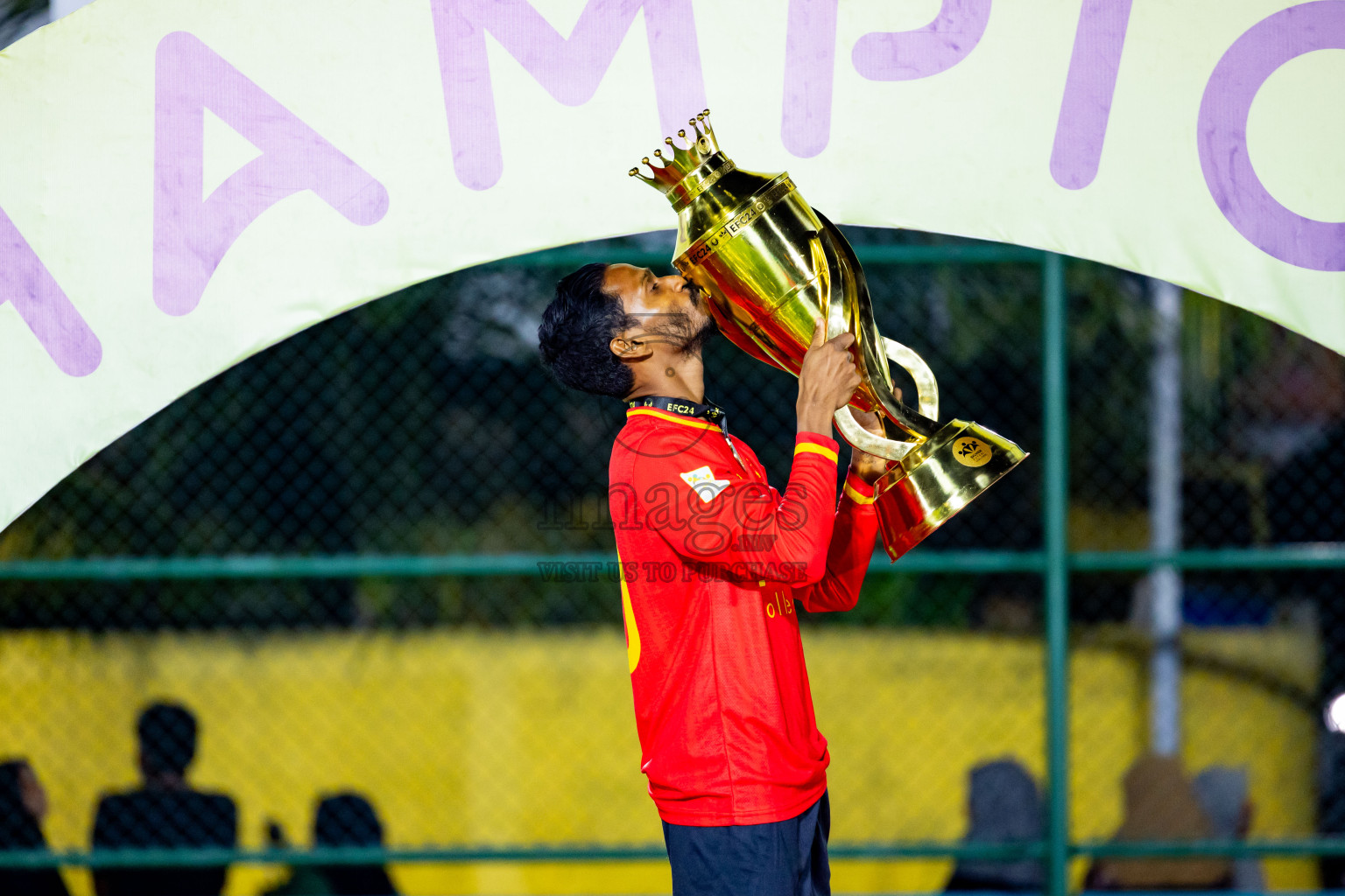 Dee Ess Kay vs Kovigoani in Final of Laamehi Dhiggaru Ekuveri Futsal Challenge 2024 was held on Wednesday, 31st July 2024, at Dhiggaru Futsal Ground, Dhiggaru, Maldives Photos: Nausham Waheed / images.mv