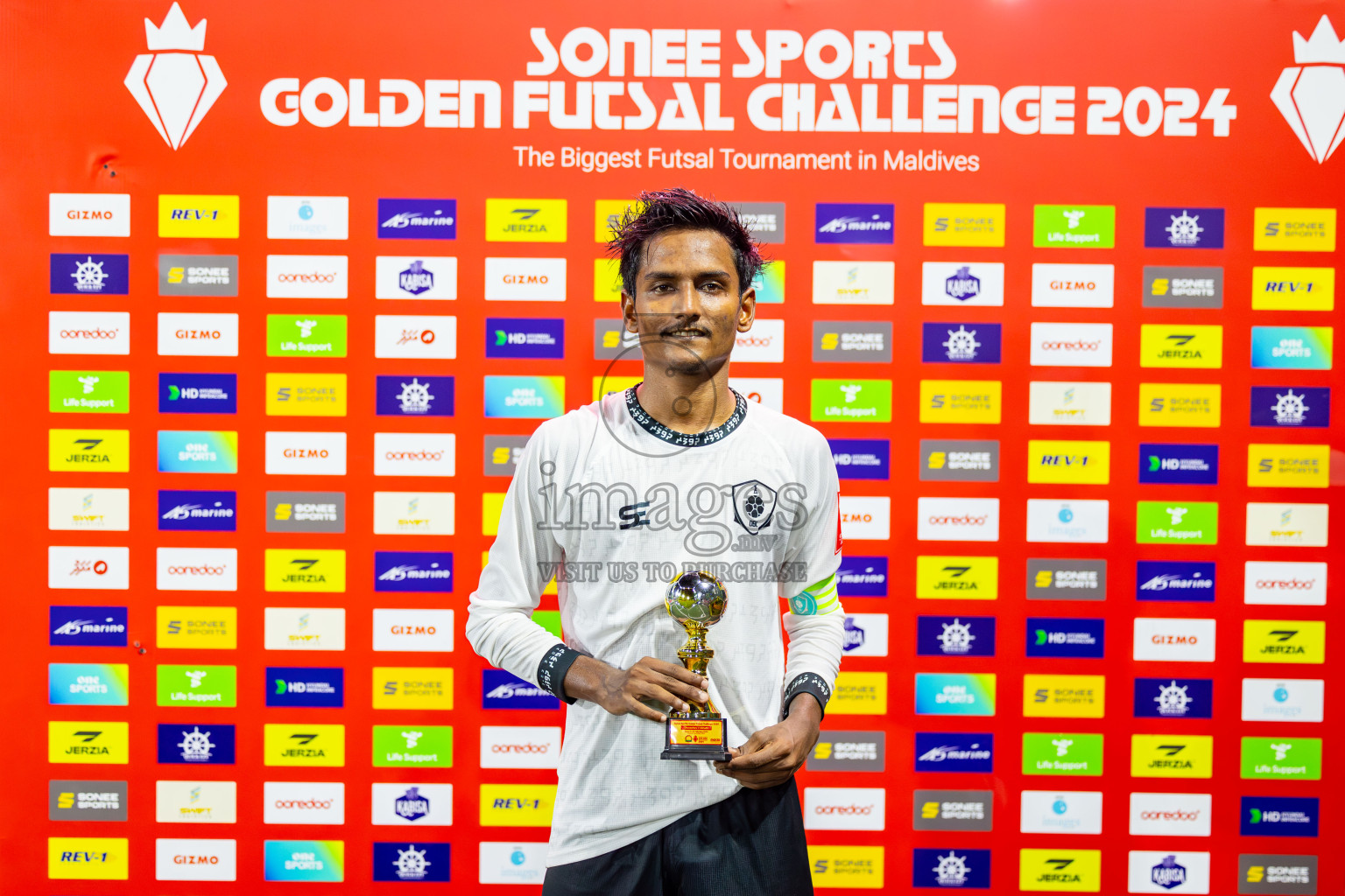 R Dhuvaafaru vs R Alifushi on Day 37 of Golden Futsal Challenge 2024 was held on Thursday, 22nd February 2024, in Hulhumale', Maldives
Photos: Mohamed Mahfooz Moosa/ images.mv