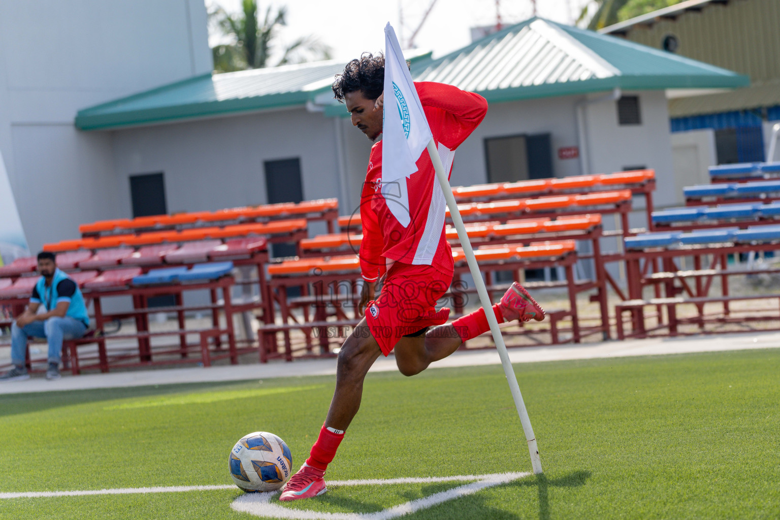 CC Sports Club VS Aajeelakah Eydhafushi FA in Day 6 of Eydhafushi Cup 2025 held in Eydhafushi Football Stadium at B. Eydhafushi, Maldives on Wednesday, 10th September 2025. Photos: Arif Rasheed / images.mv