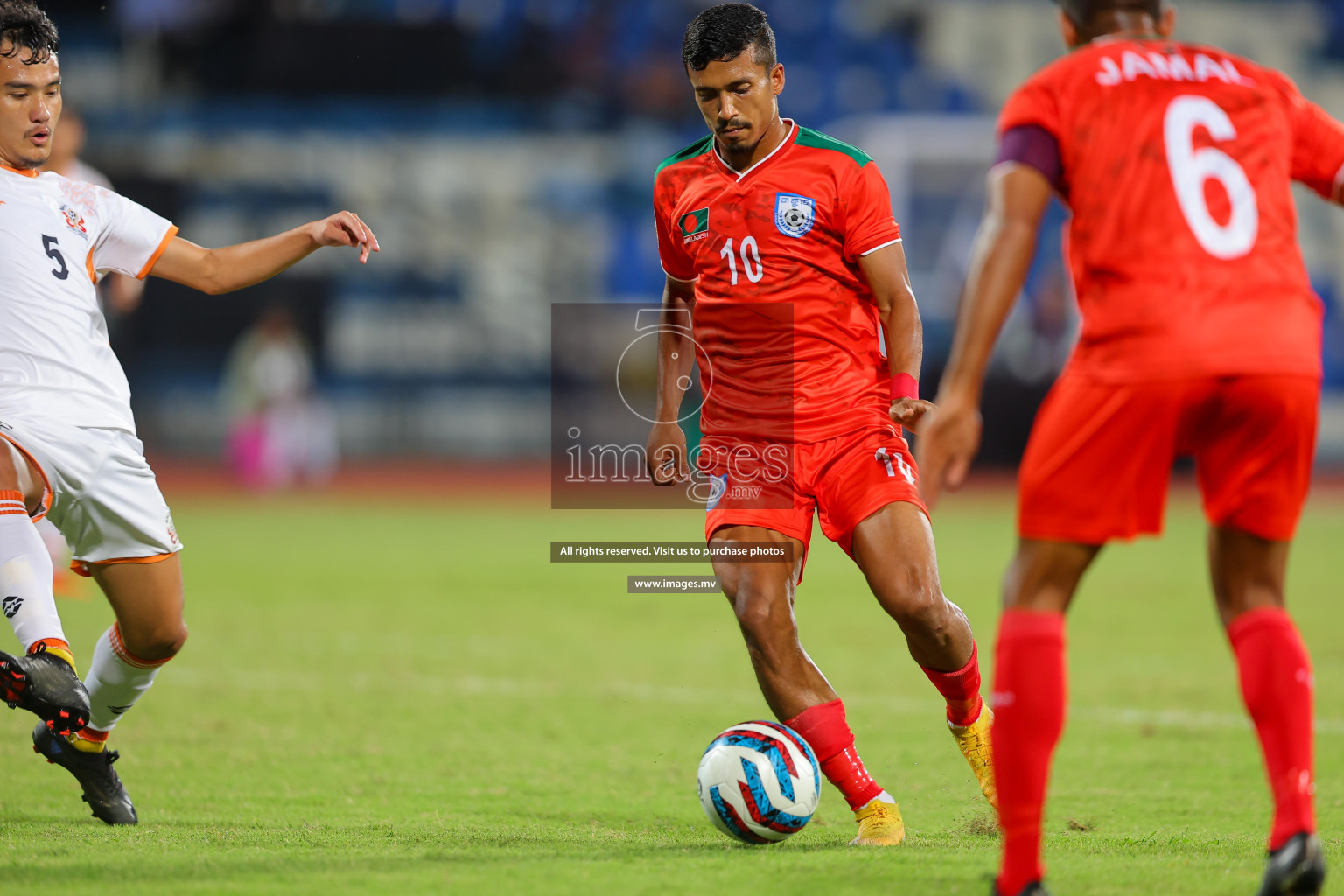 Bhutan vs Bangladesh in SAFF Championship 2023 held in Sree Kanteerava Stadium, Bengaluru, India, on Wednesday, 28th June 2023. Photos: Hassan Simah / images.mv