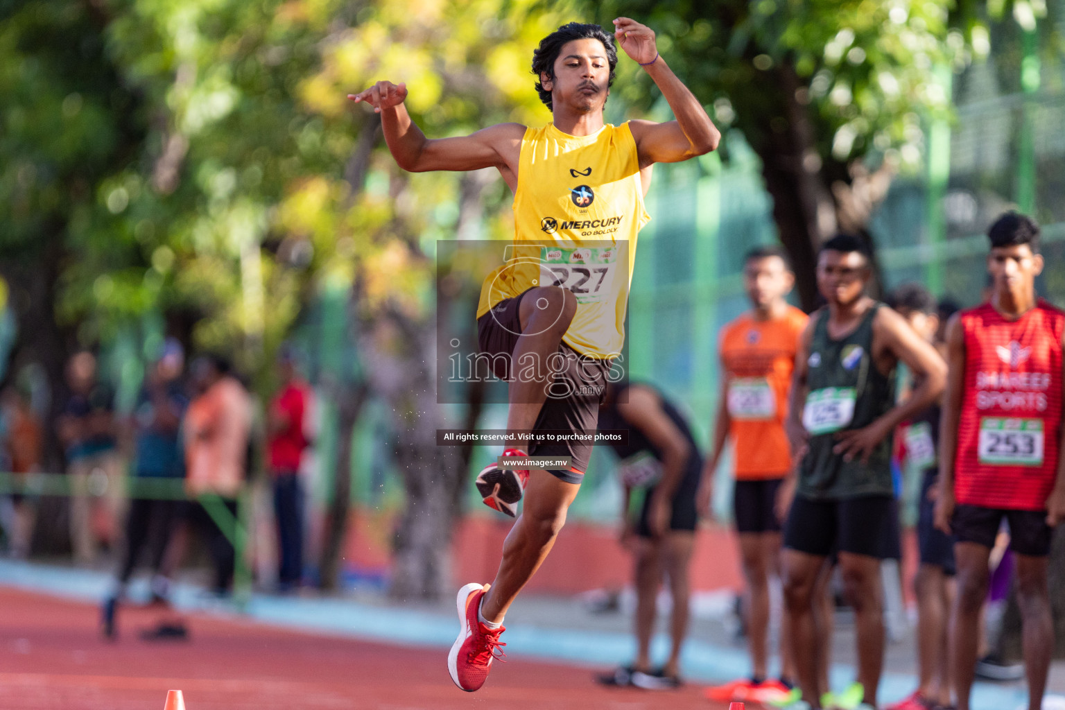 Day 2 of National Athletics Championship 2023 was held in Ekuveni Track at Male', Maldives on Saturday, 25th November 2023. Photos: Nausham Waheed / images.mv