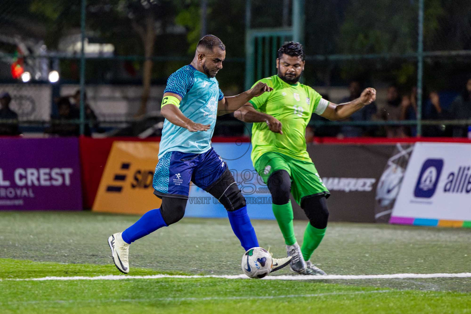 TEAM DJA VS TOURISM CLUB in Club Maldives Classic 2024 held in Rehendi Futsal Ground, Hulhumale', Maldives on Friday, 6th September 2024. 
Photos: Hassan Simah / images.mv