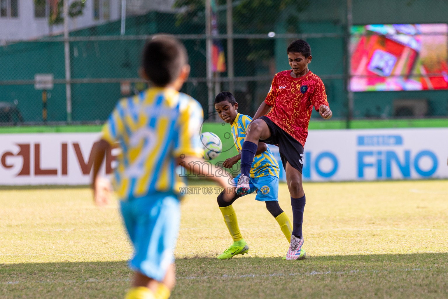 Club Valencia vs Super United Sports (U12) in Day 9 of Dhivehi Youth League 2024 held at Henveiru Stadium on Saturday, 14th December 2024. Photos: Mohamed Mahfooz Moosa / Images.mv