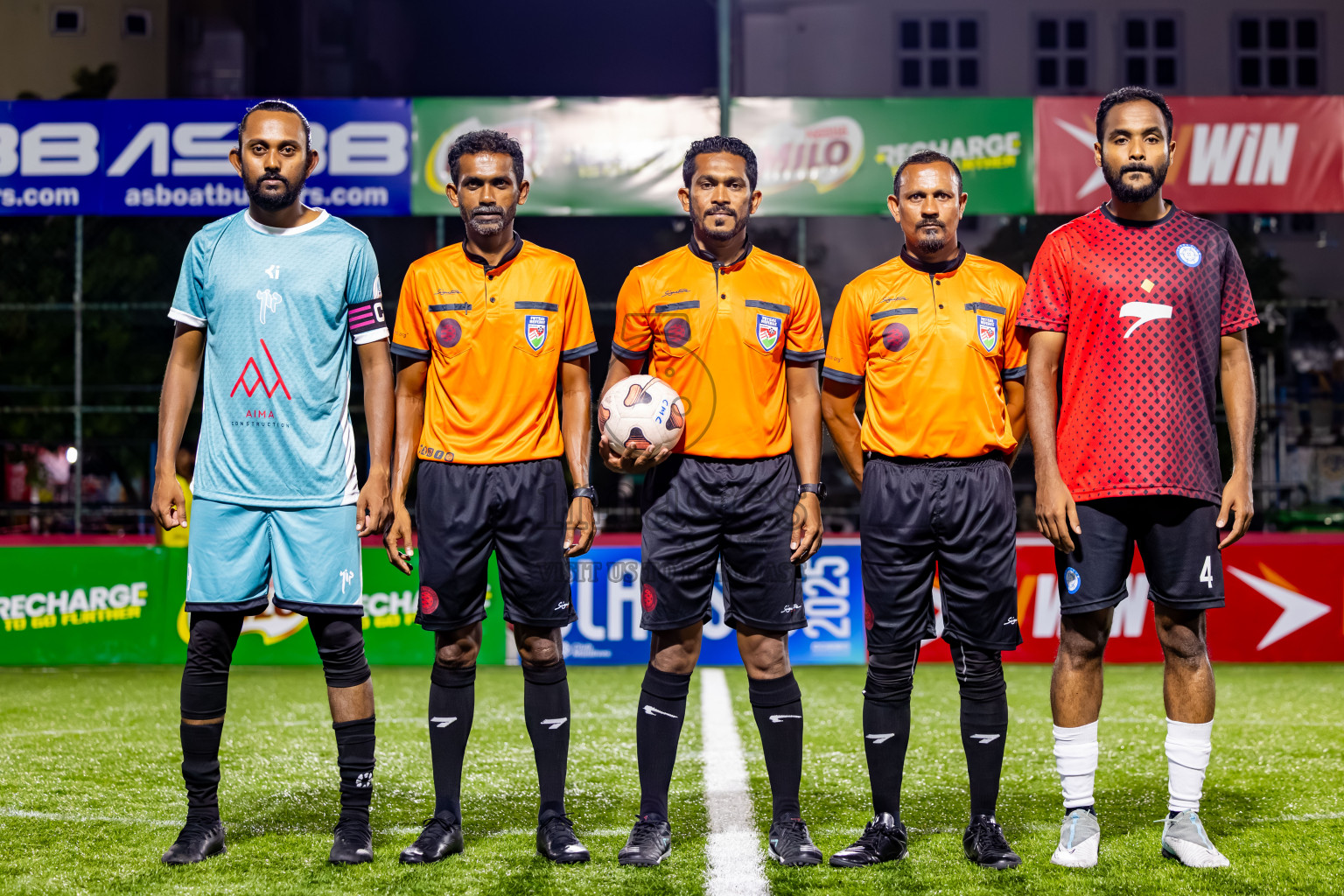 Trade Club vs Dhaahily Club in Club Maldives Cup Claasic 2025 was held in Rehendi Futsal Ground, Hulhumale', Maldives on Sunday, 21st September 2025. Photos: Nausham Waheed / images.mv