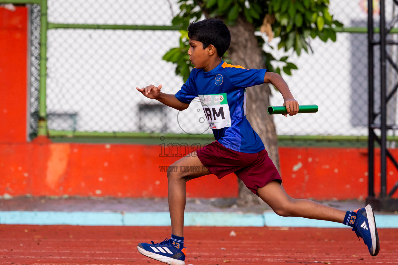 Day 6 of Inter-school Athletics Championship 2025 held in Ekuveni Synthetic Track, Male', Maldives on Sunday, 12th October 2025. Photos by: Nausham Waheed / Images.mv