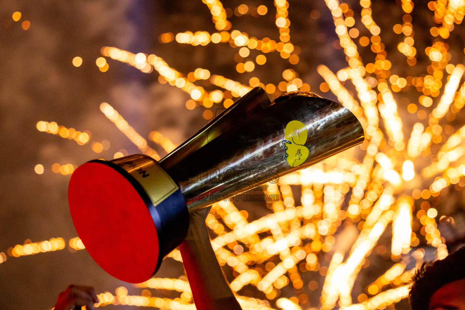 Closing Ceremony of Better in Baa Futsal Fiesta 2025 held in B. Eydhafushi, Maldives on Monday, 17th November 2025. Photos: Nausham Waheed / images.mv