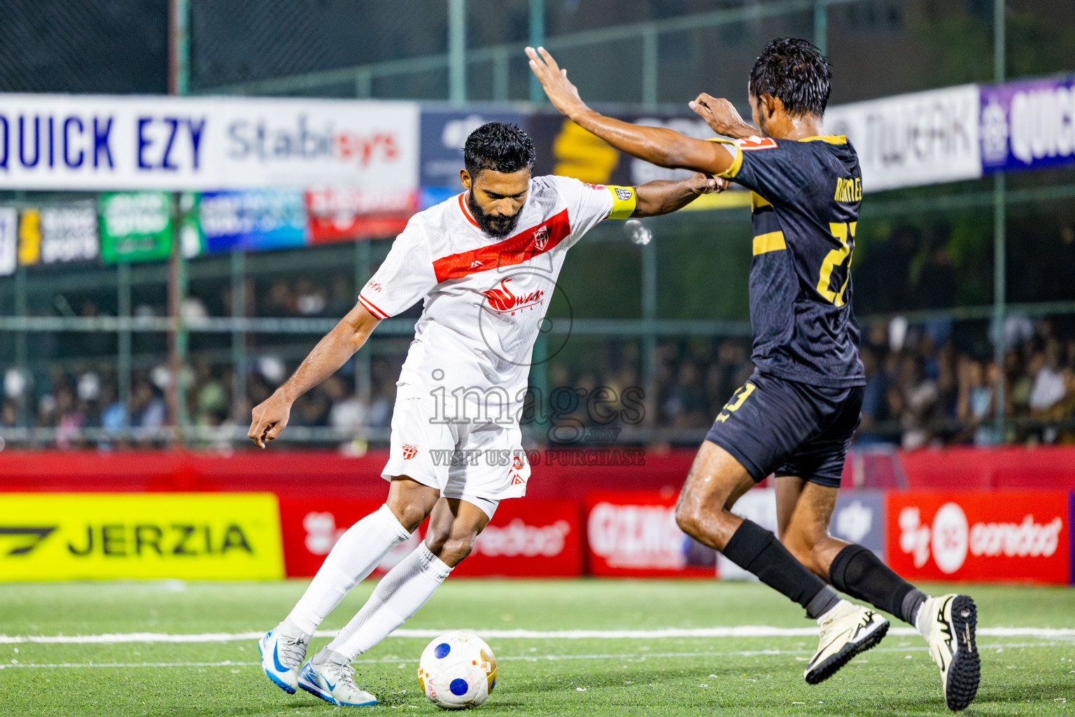 HA Utheemu vs HA Muraidhoo in Day 13 of Golden Futsal Challenge 2025 was held on Friday, 17th January 2025, in Hulhumale', Maldives. Photos: Nausham Waheed / images.mv