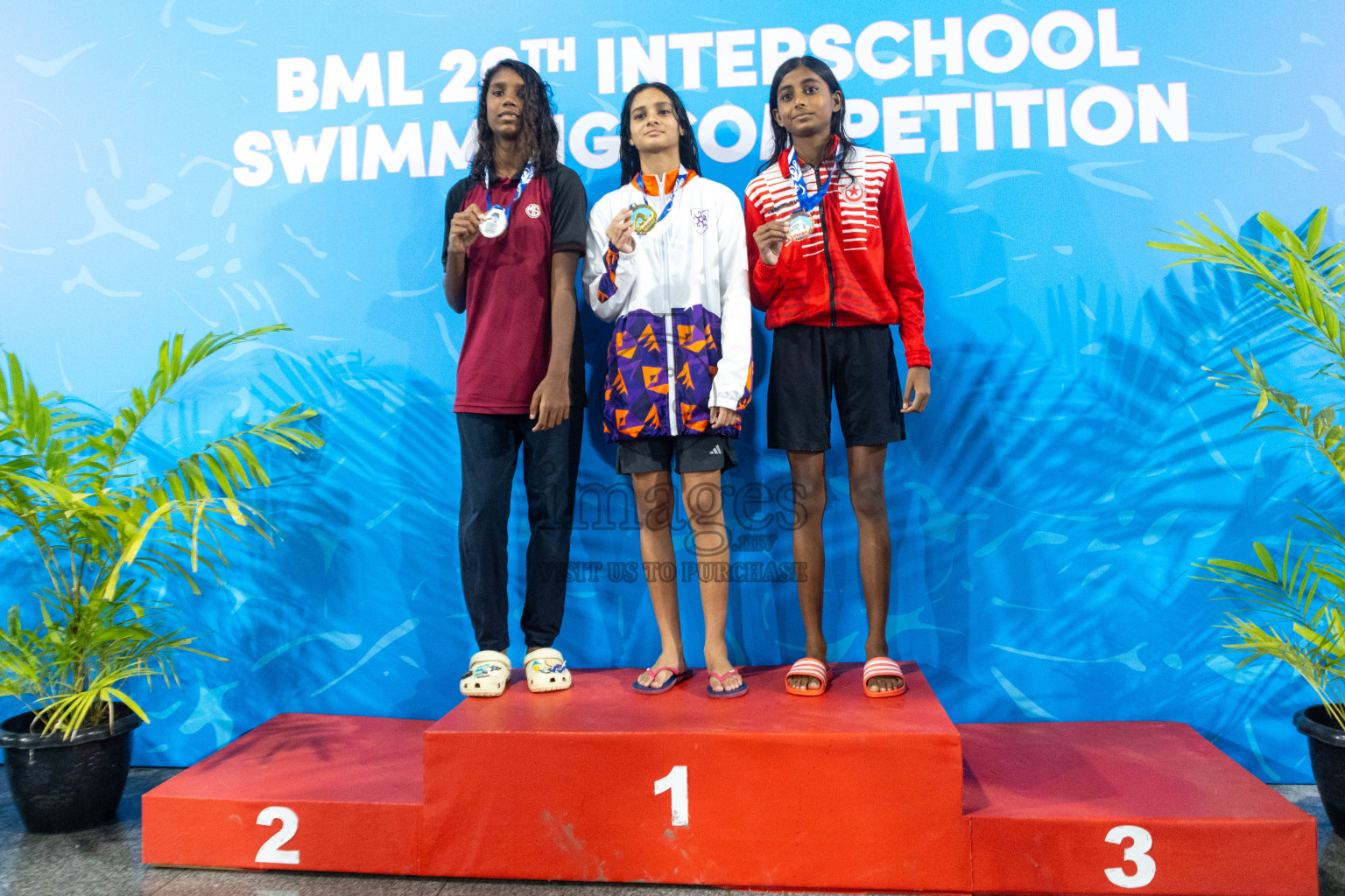 Day 4 of 20th Inter-school Swimming Competition 2024 held in Hulhumale', Maldives on Tuesday, 15th October 2024. Photos: Ismail Thoriq / images.mv