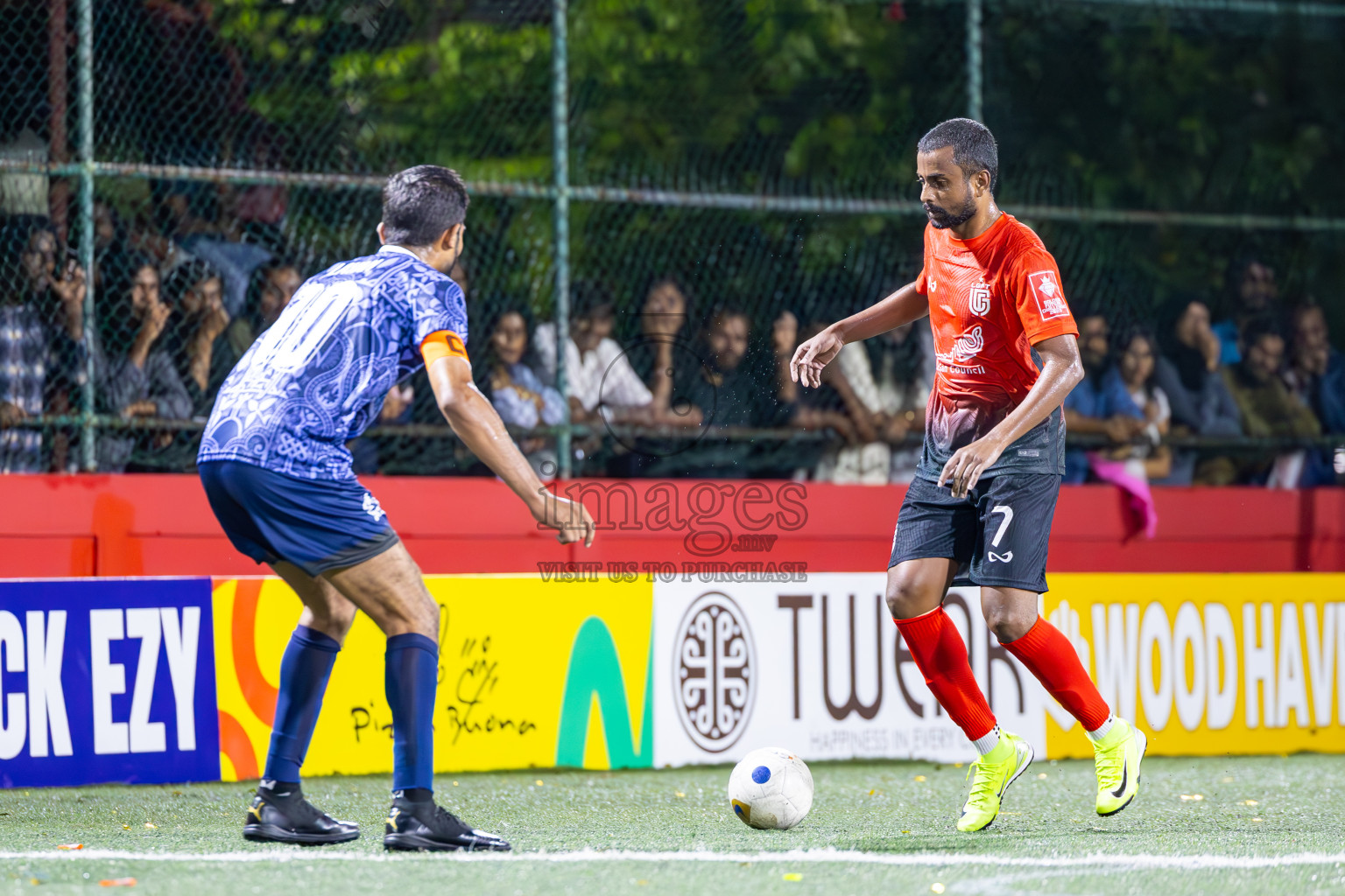 L Gan vs L Mundoo in Atoll Round Final on Day 22 of Golden Futsal Challenge 2025 was held on Sunday , 26th January 2025, in Hulhumale', Maldives.
Photos: Ismail Thoriq / images.mv