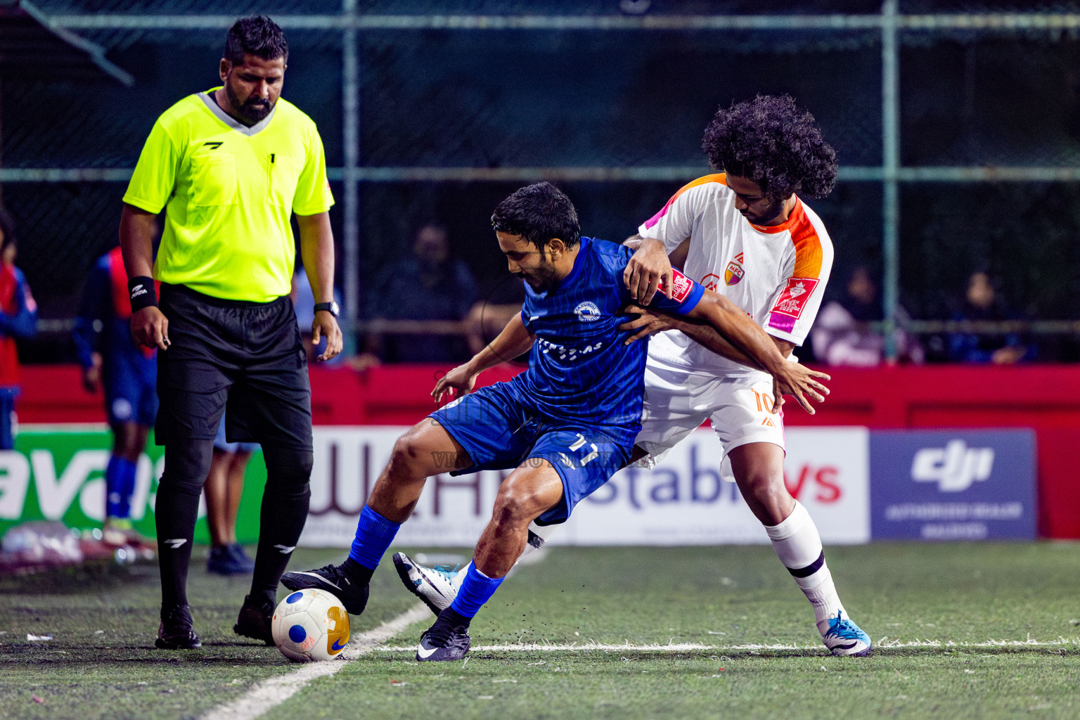 GA Maamendhoo VS GA Villingili in Day 8 of Golden Futsal Challenge 2025 was held on Sunday, 12th January 2025, in Hulhumale', Maldives Photos: Nausham Waheed , Ismail Thoriq / images.mv