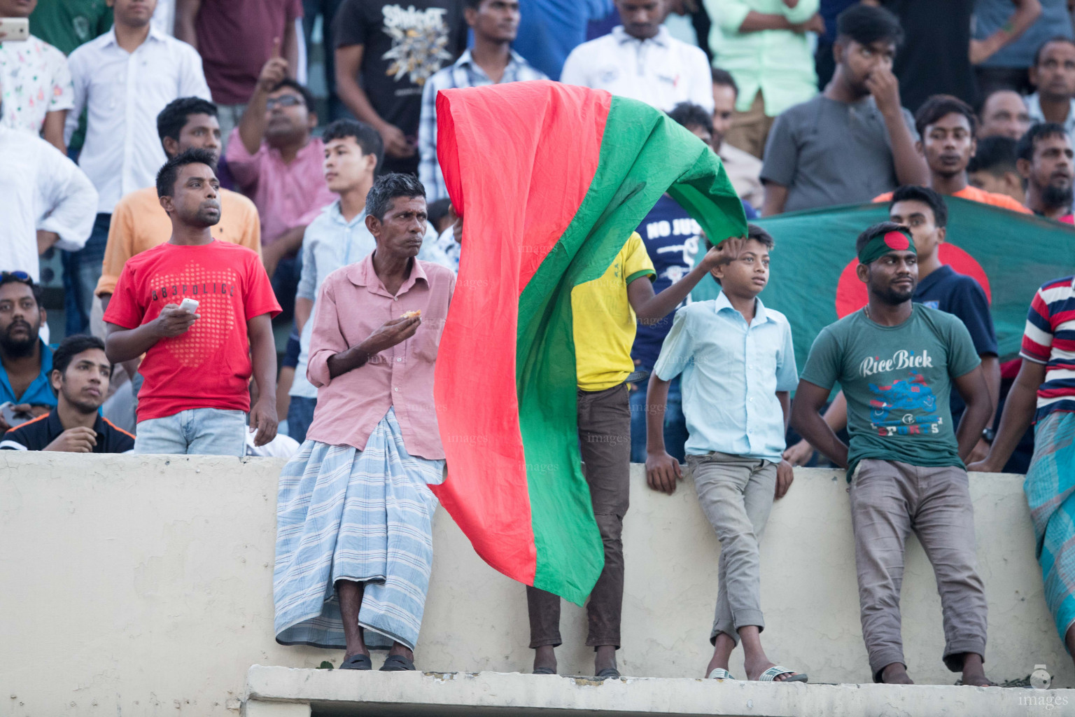 Bangladesh vs Pakistan in SAFF Suzuki Cup 2018 in Dhaka, Bangladesh, Thursday, September 06, 2018. (Images.mv Photo/Shuadhu Abdul Sattar)