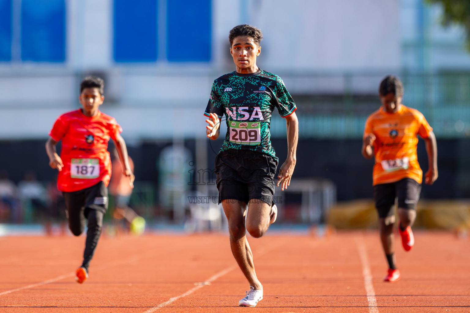 Day 3 of 12th Milo Association Championships was held in Ekuveni Track at Male', Maldives on Saturday, 26th April 2025. Photos: Ismail Thoriq / images.mv