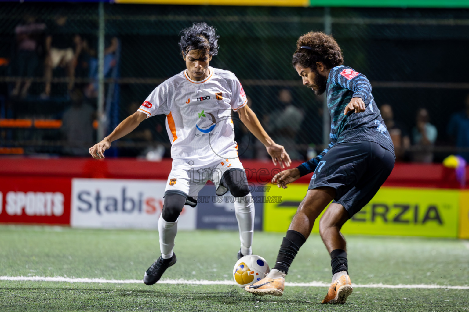 Th Hirilandhoo vs Th Buruni in Day 10 of Golden Futsal Challenge 2025 was held on Tuesday, 14th January 2025, in Hulhumale', Maldives Photos: Ismail Thoriq / images.mv